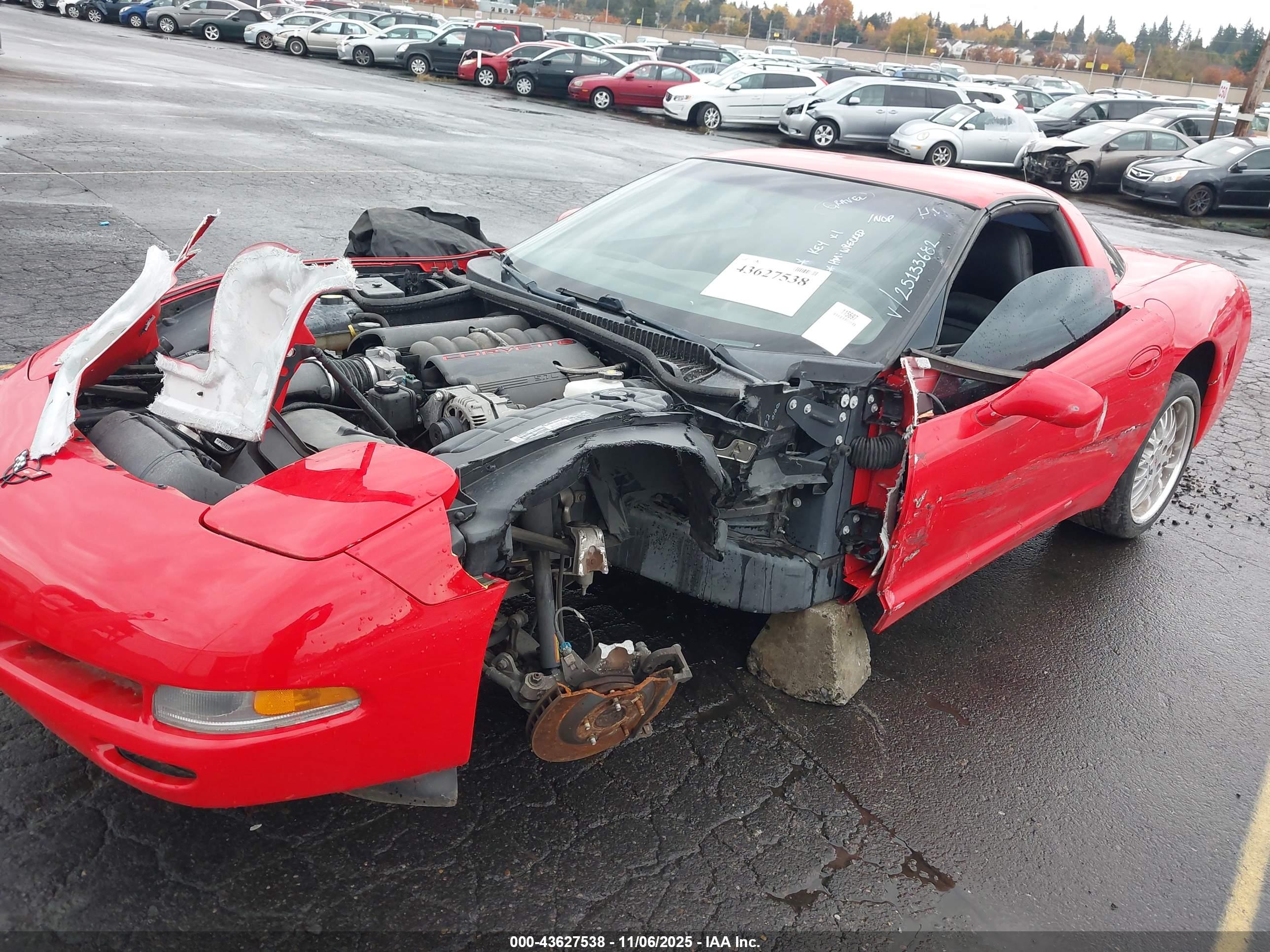 CHEVROLET CORVETTE image 6