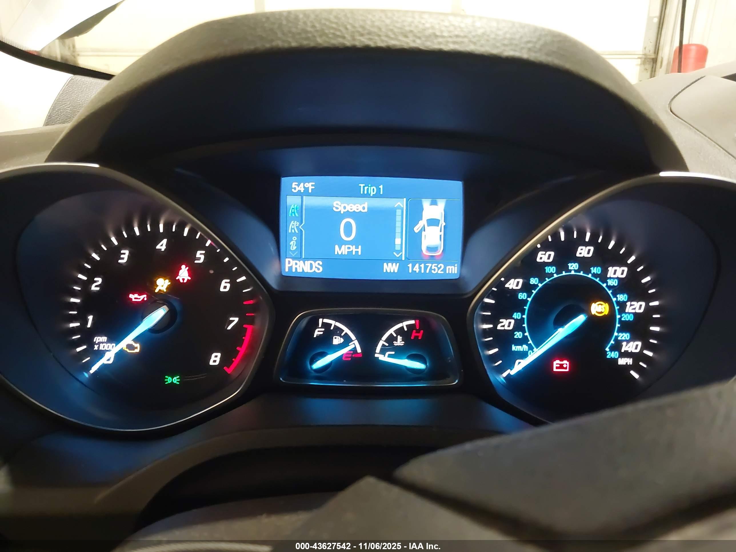 FORD ESCAPE image 7