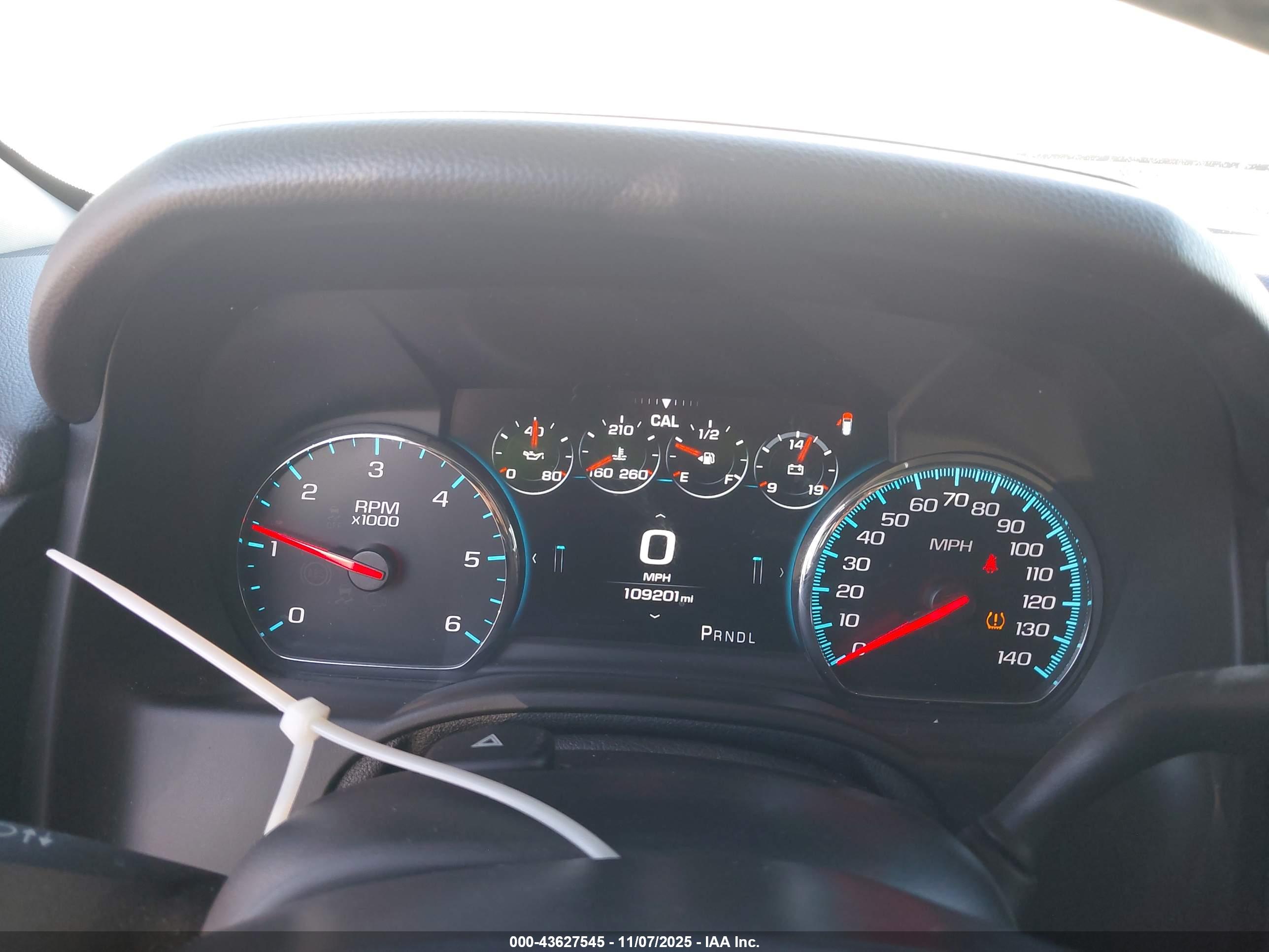 GMC YUKON image 7