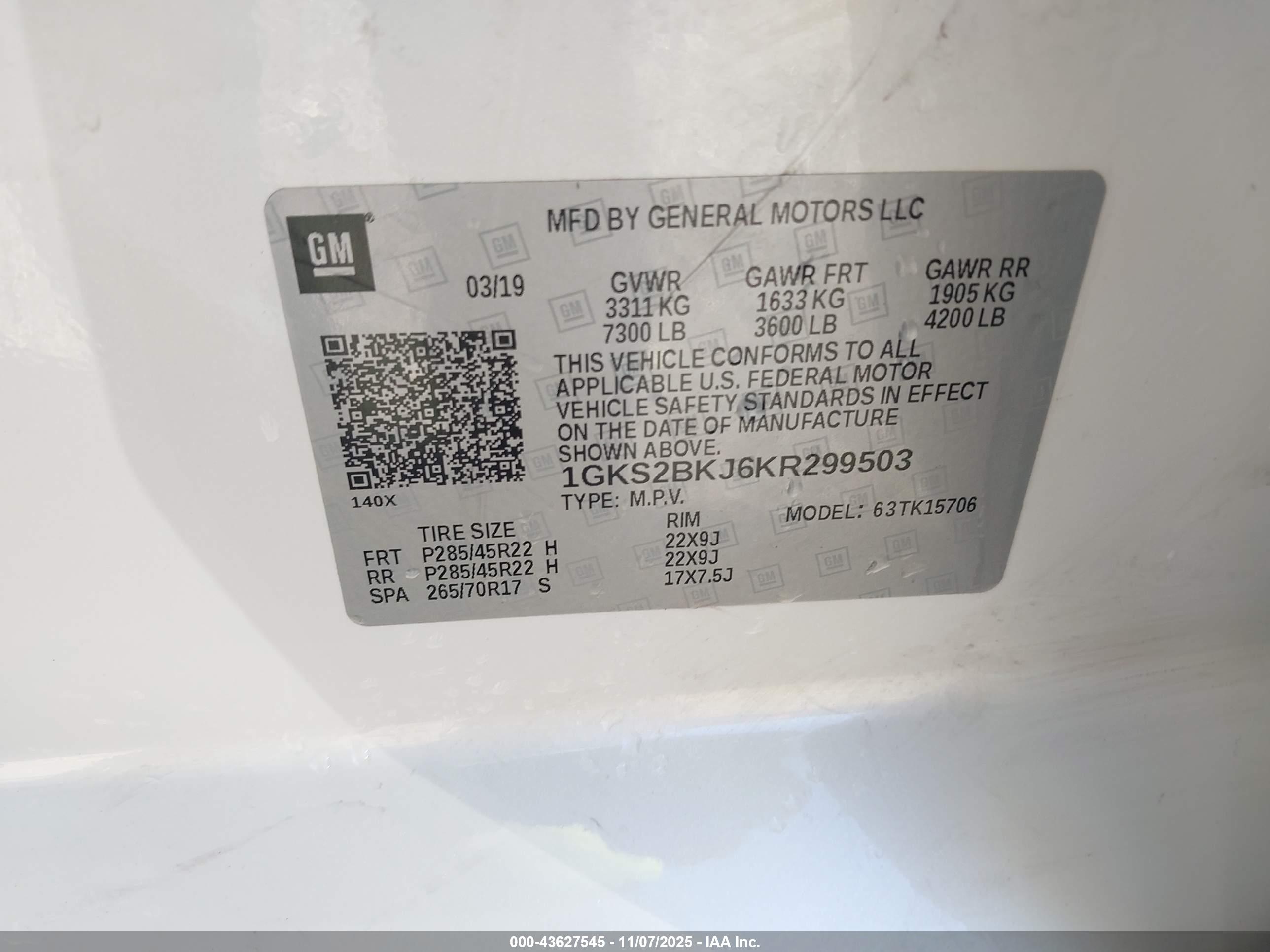 GMC YUKON image 9