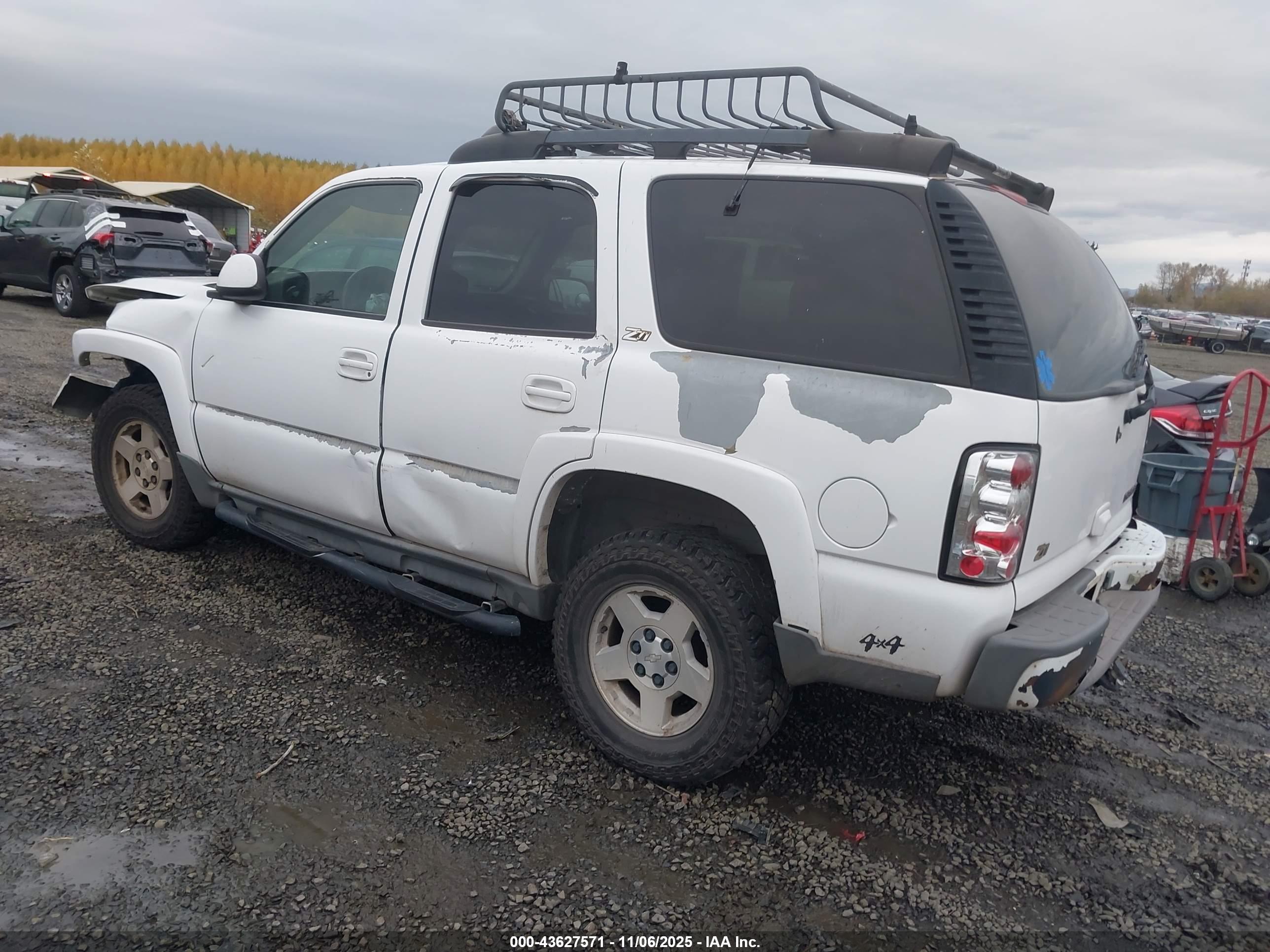 CHEVROLET TAHOE image 3