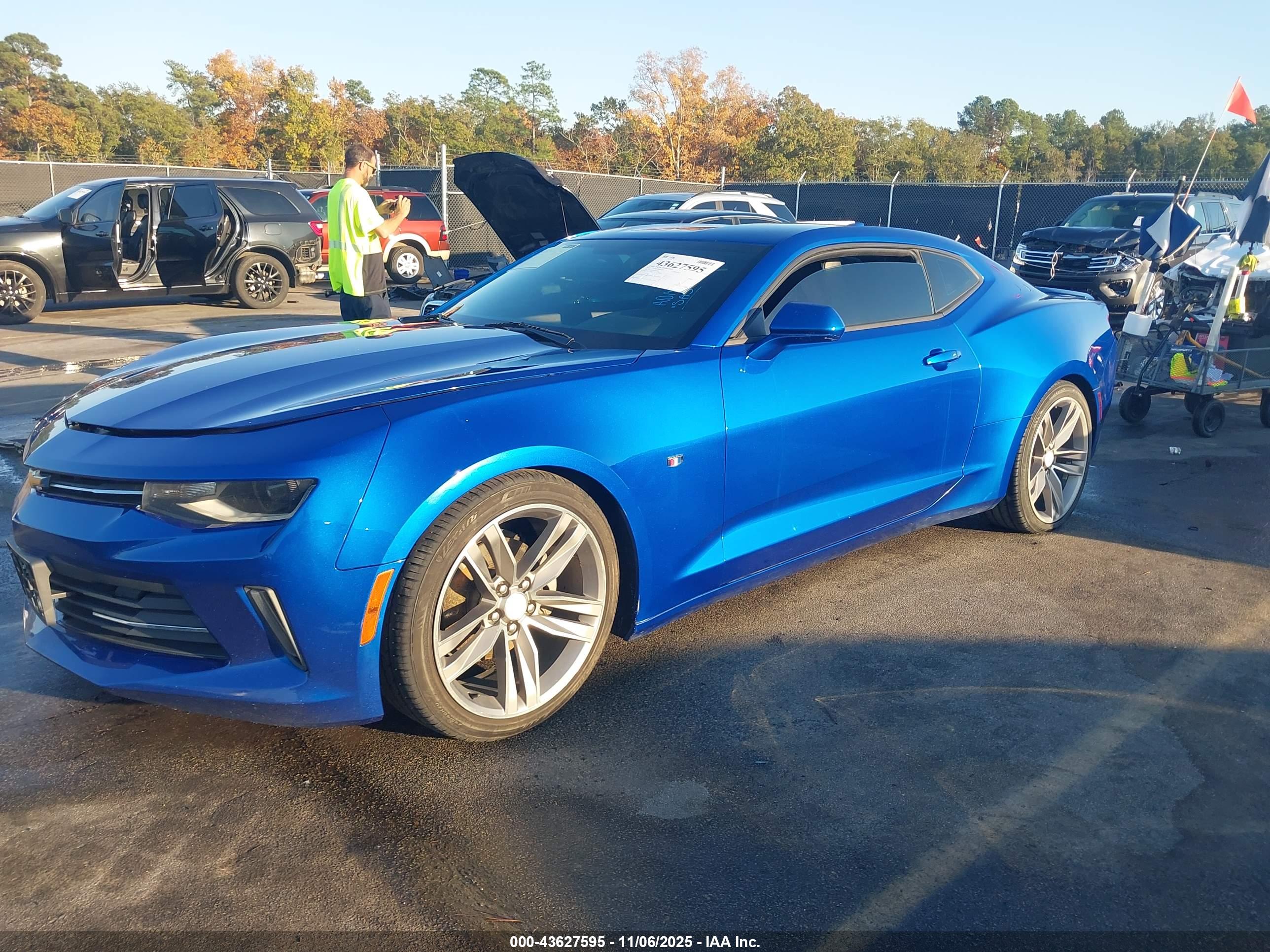 CHEVROLET CAMARO image 2
