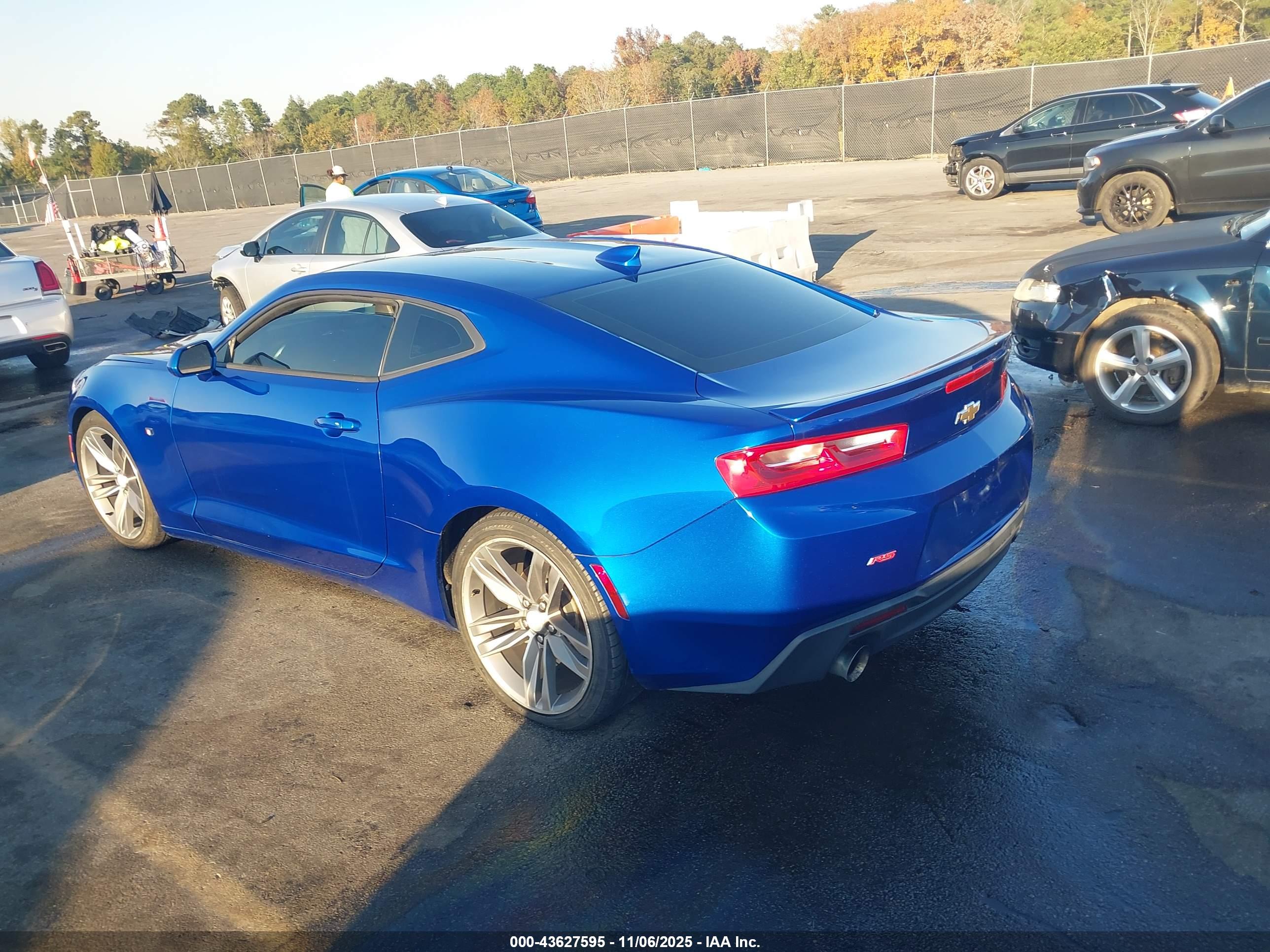 CHEVROLET CAMARO image 3