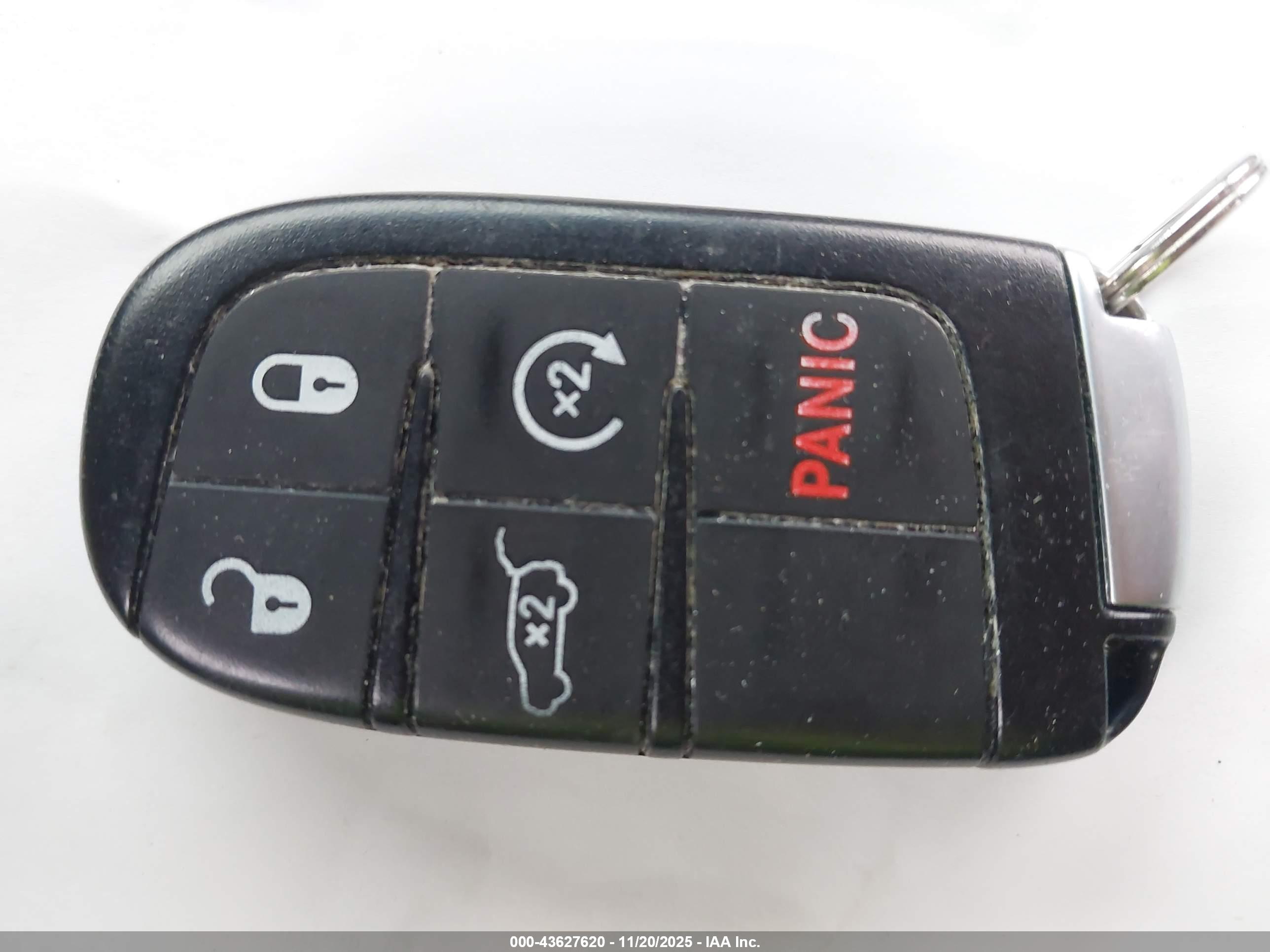 JEEP GRAND image 11