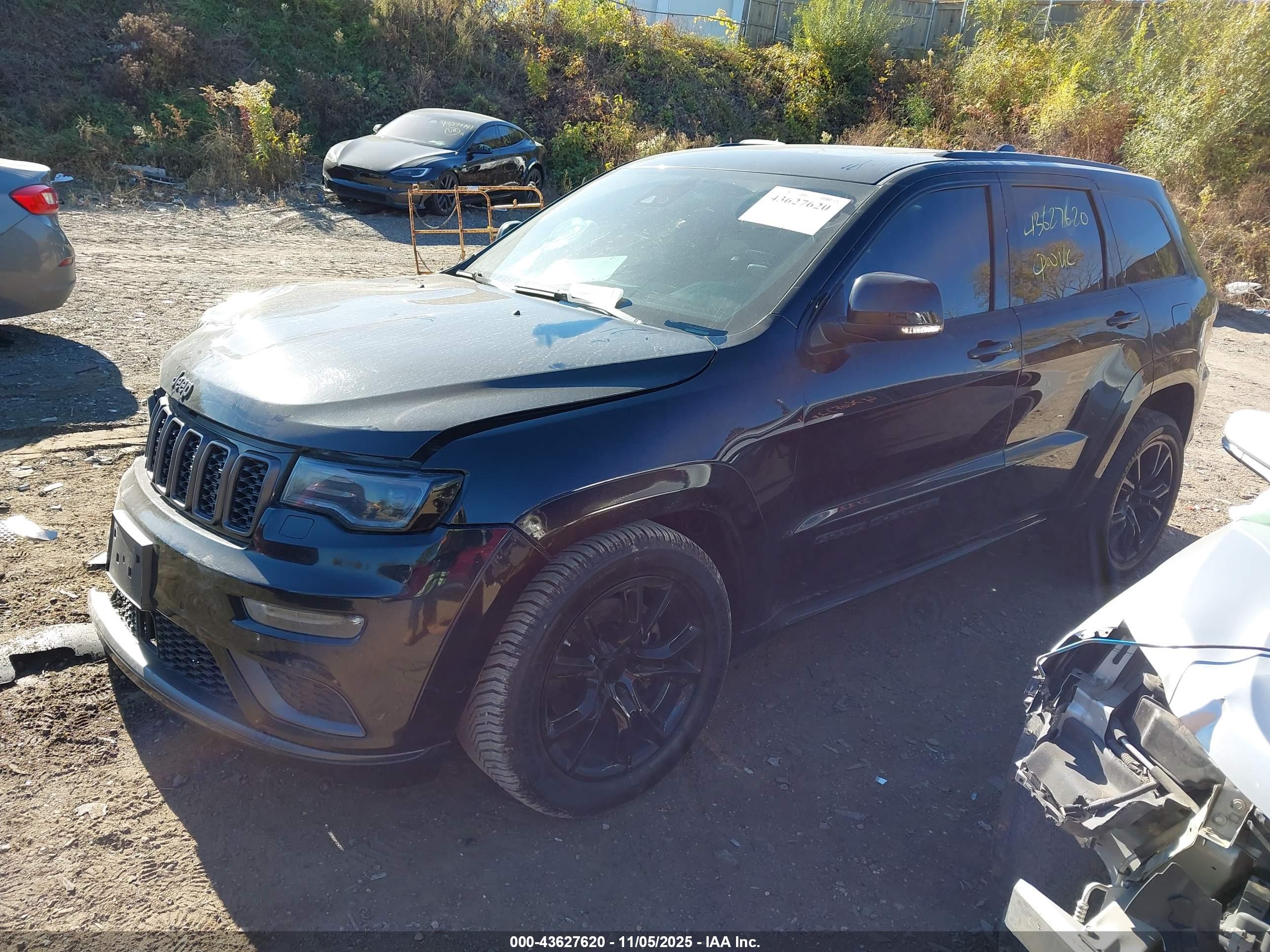 JEEP GRAND image 2