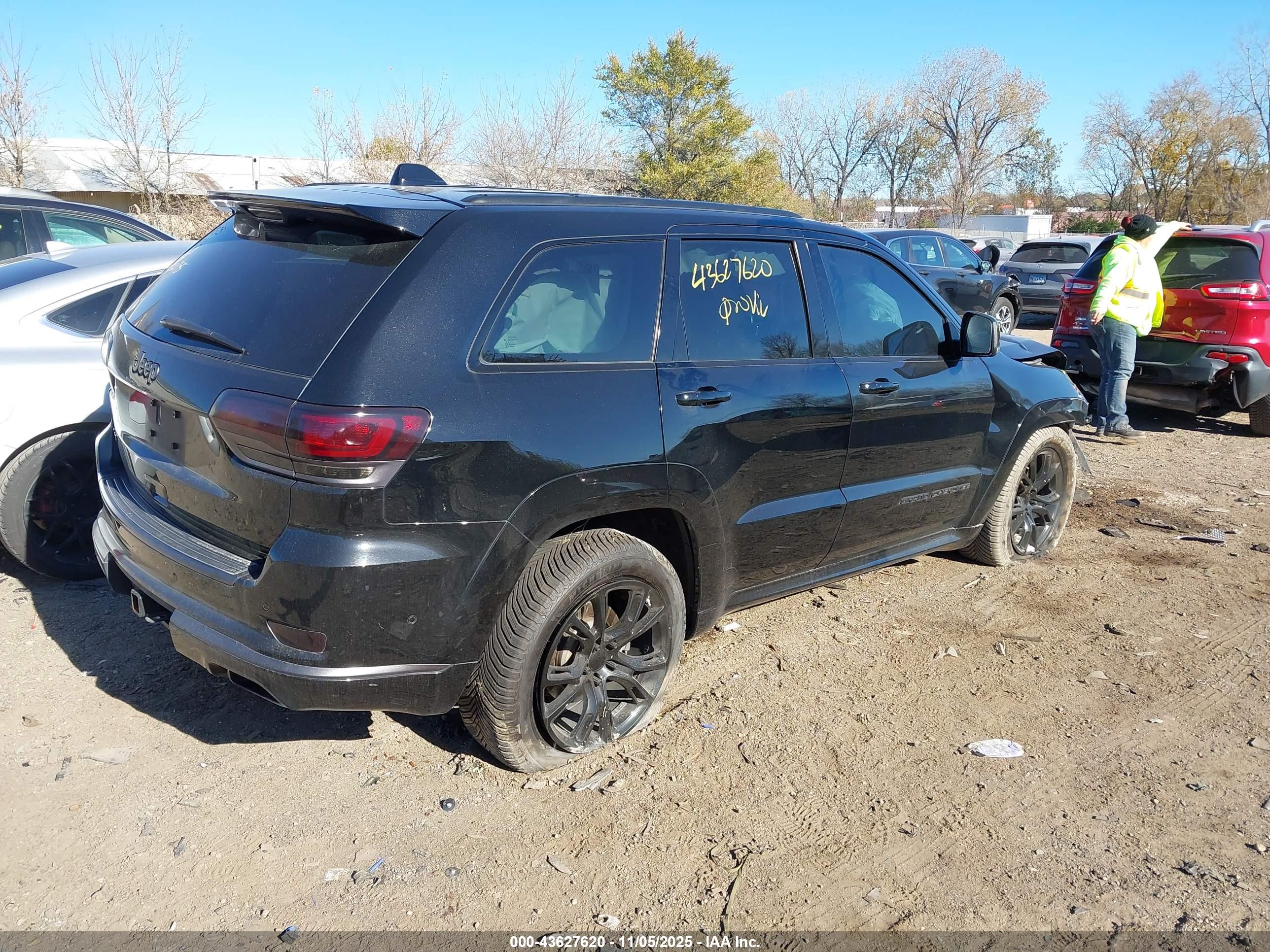 JEEP GRAND image 4