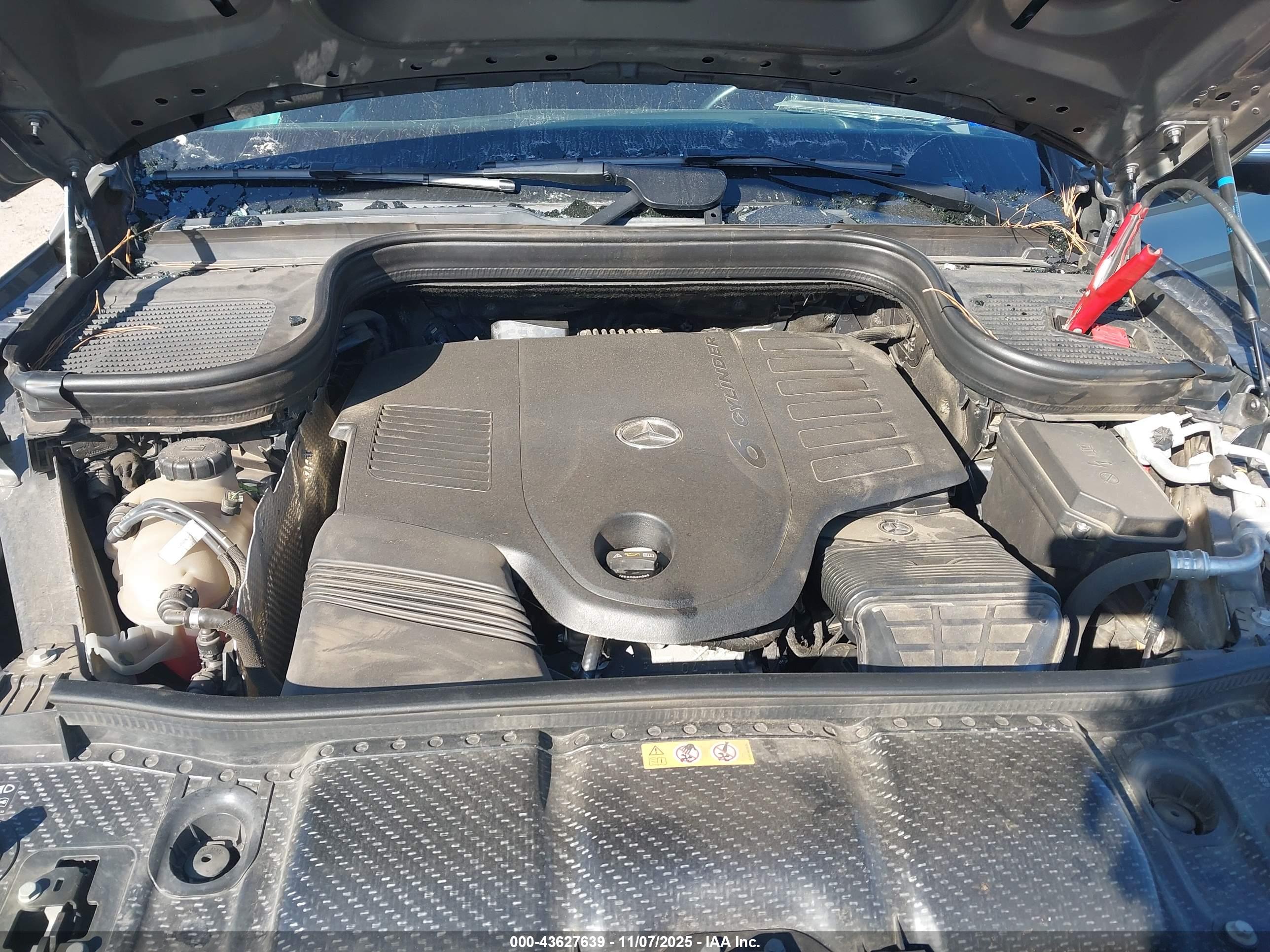 MERCEDES-BENZ GLS image 10