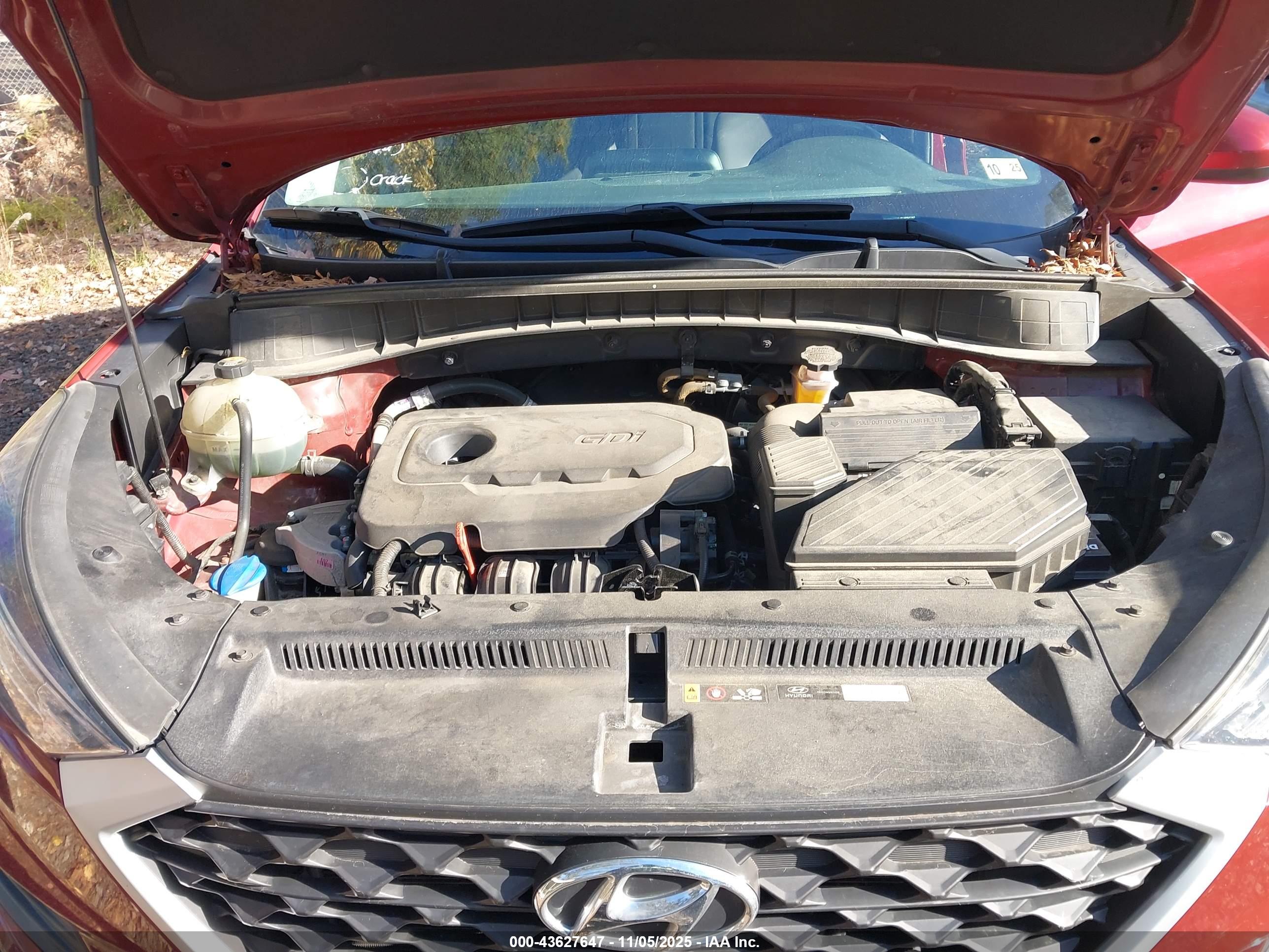 HYUNDAI TUCSON image 10