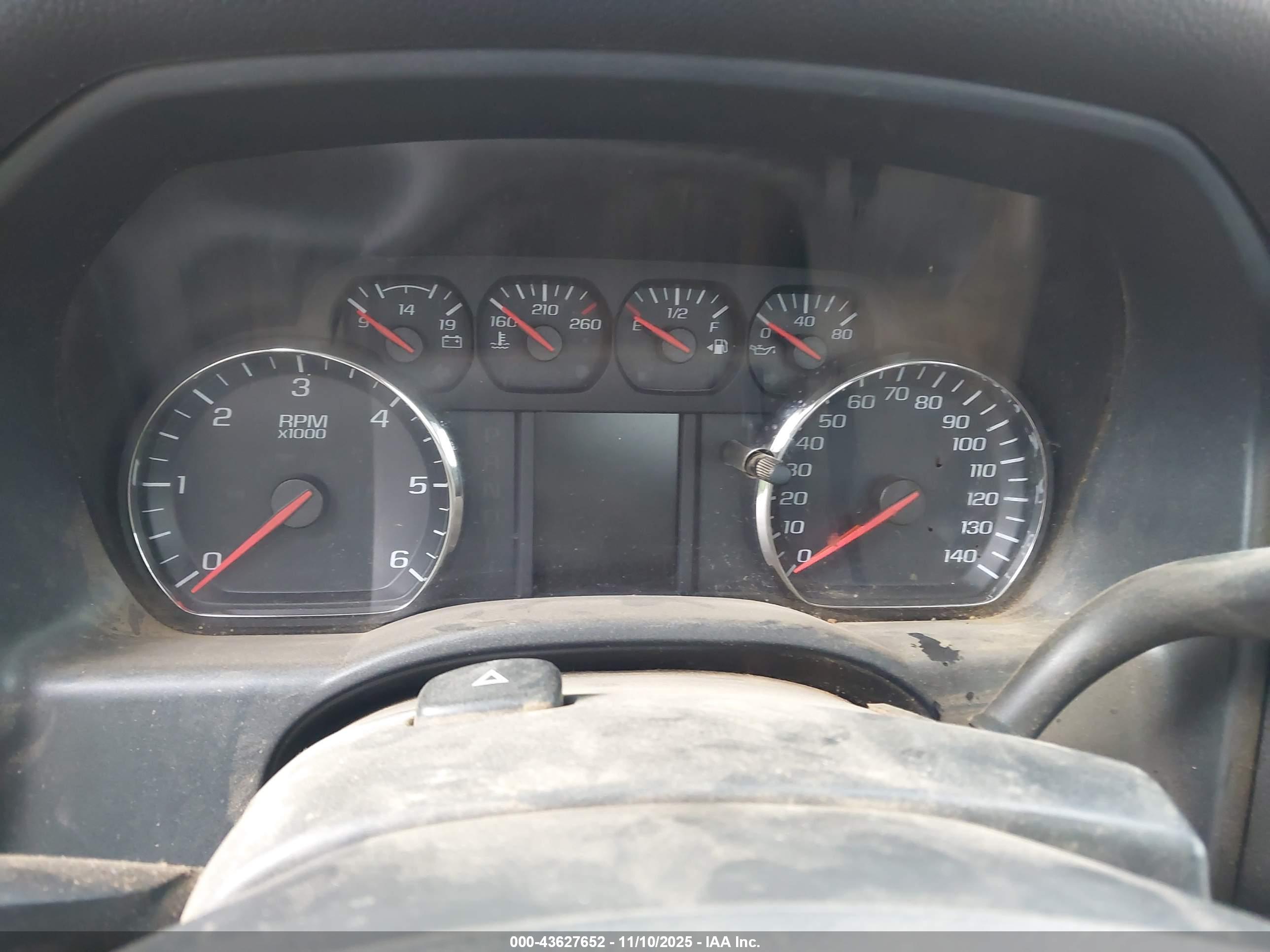 CHEVROLET SILVERADO image 7