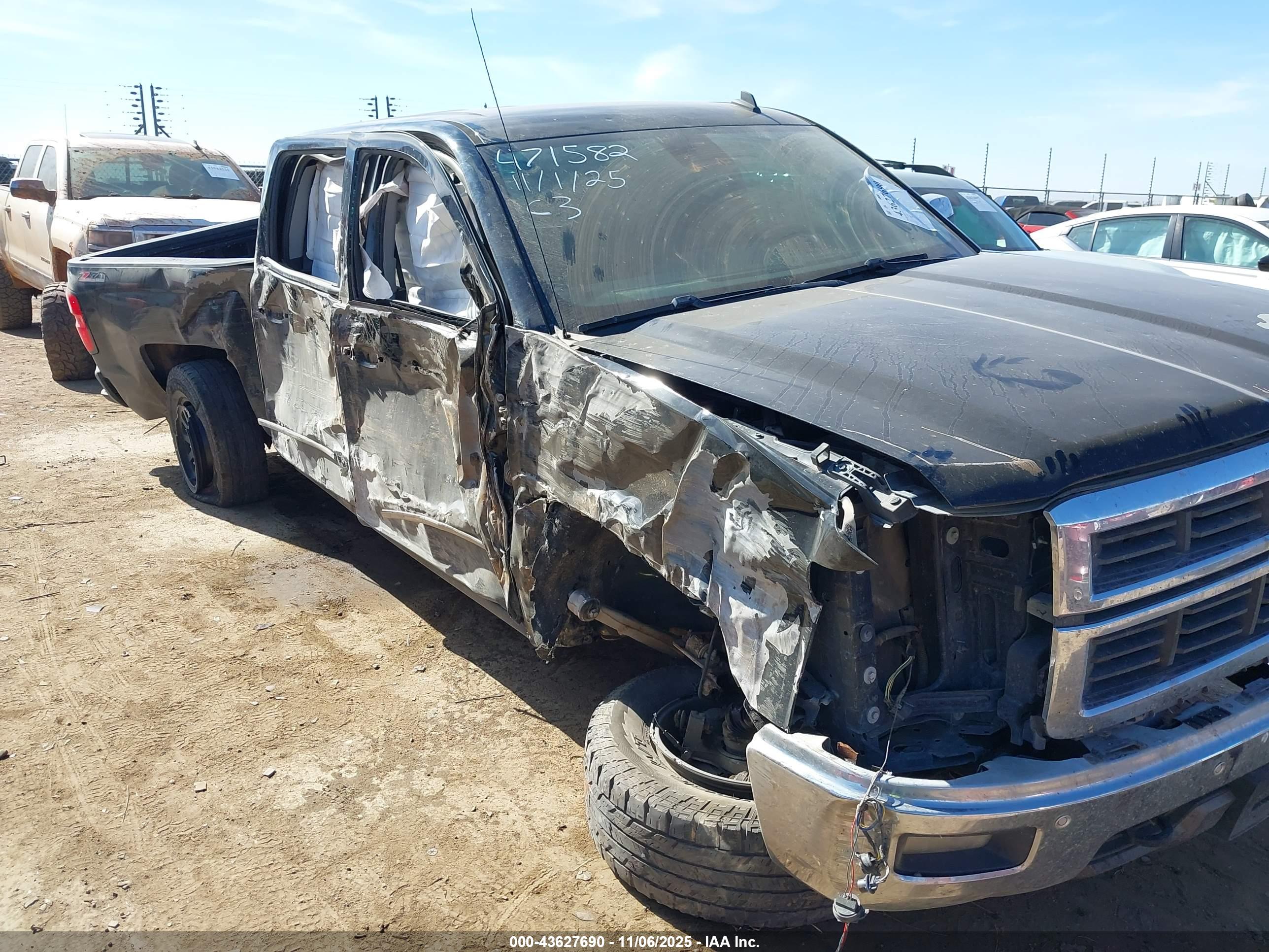 CHEVROLET SILVERADO image 6