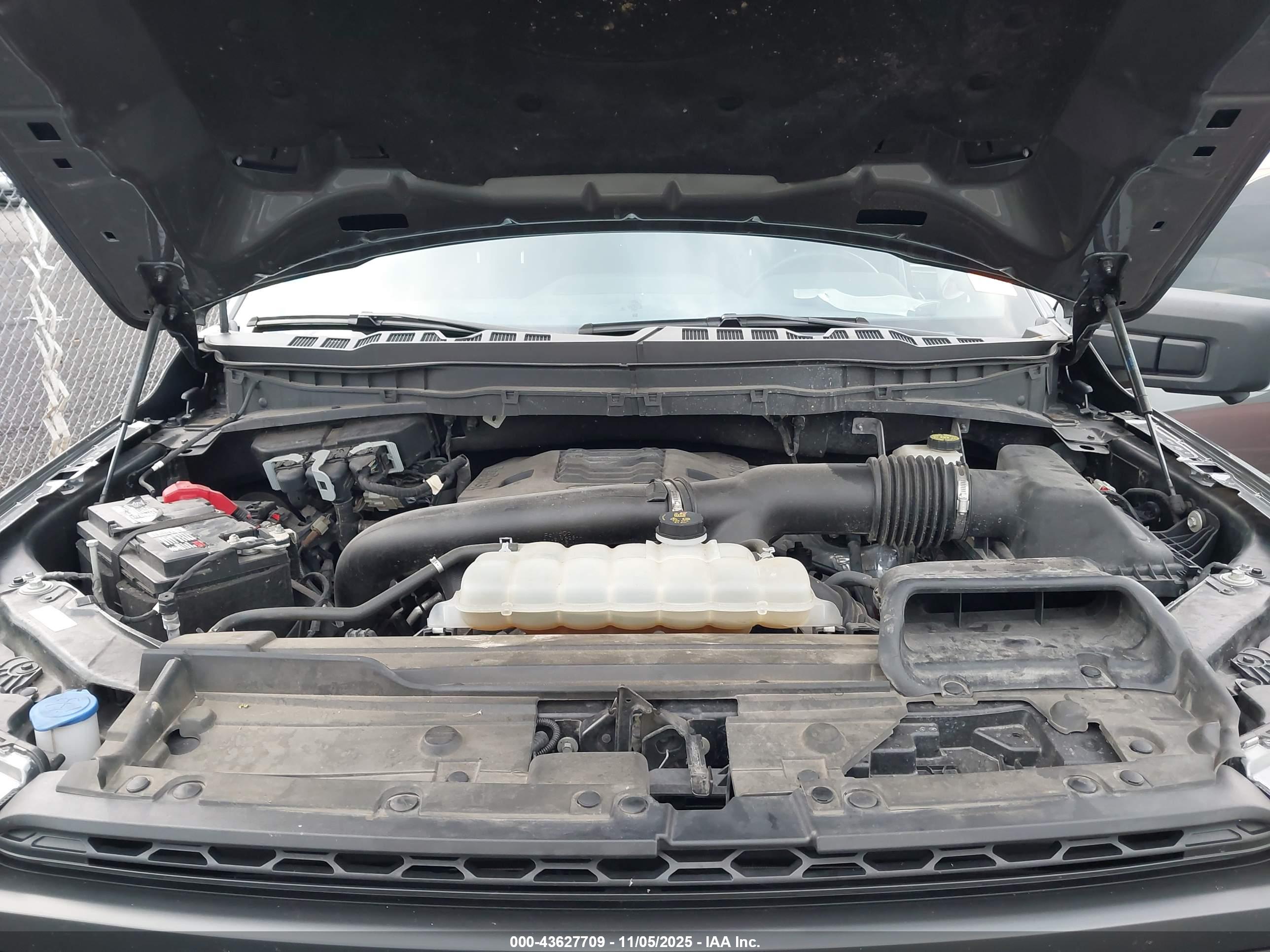 FORD F-150 image 10