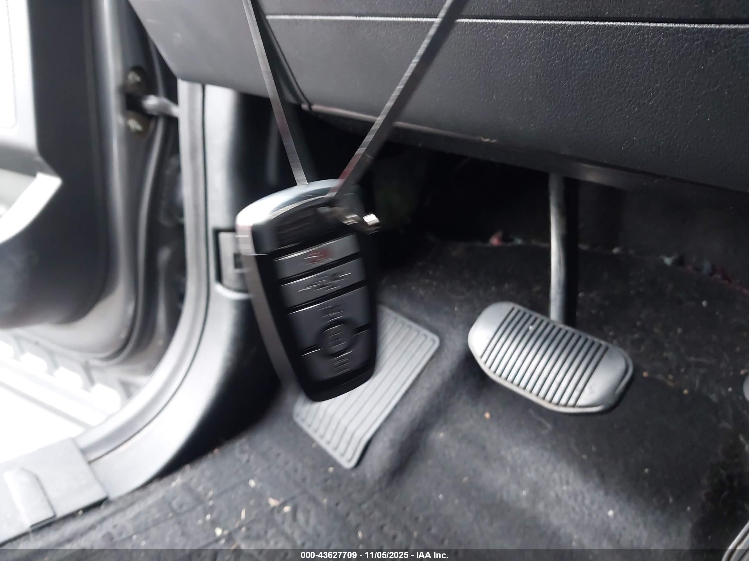 FORD F-150 image 11
