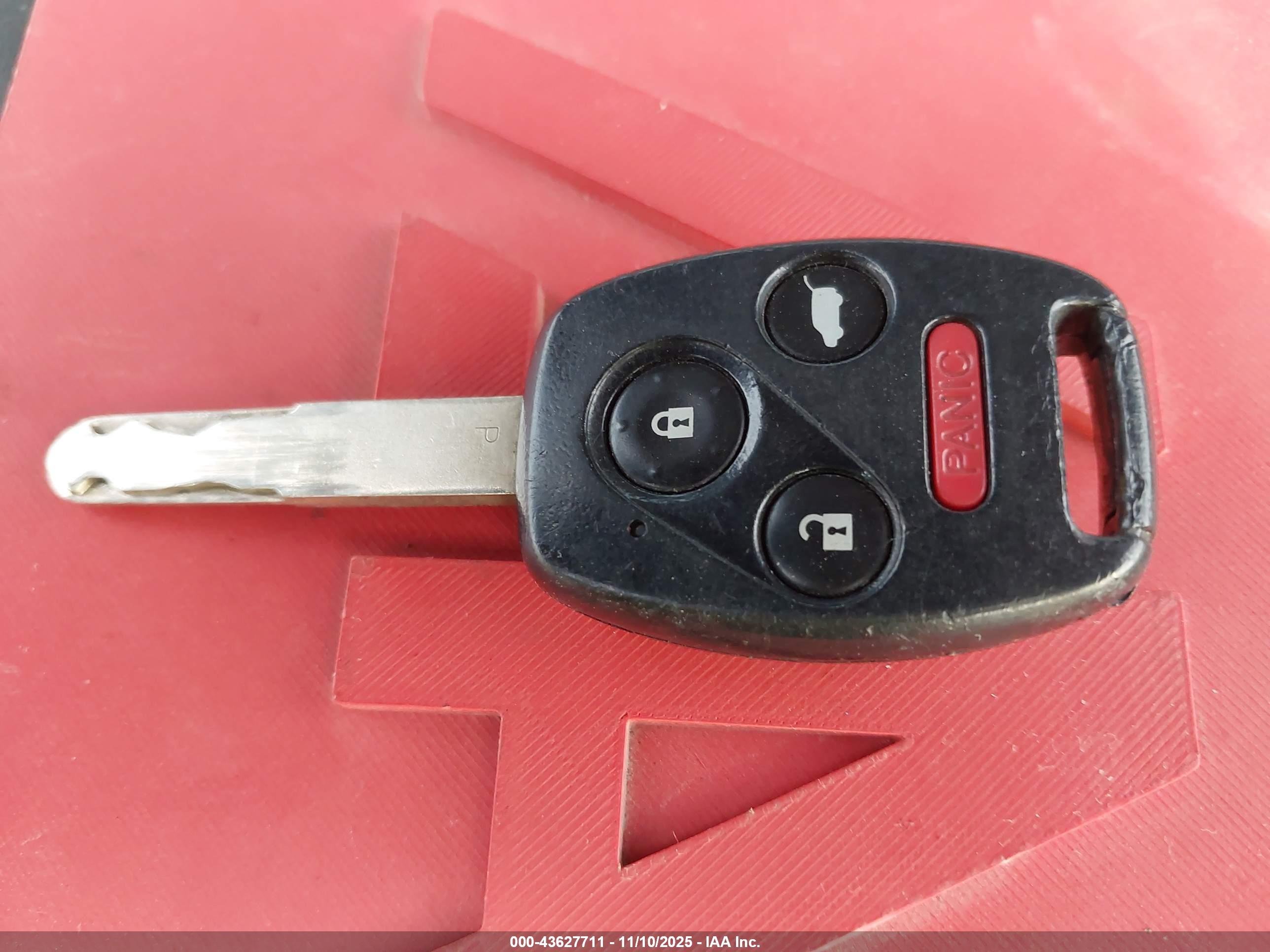 HONDA PILOT image 11