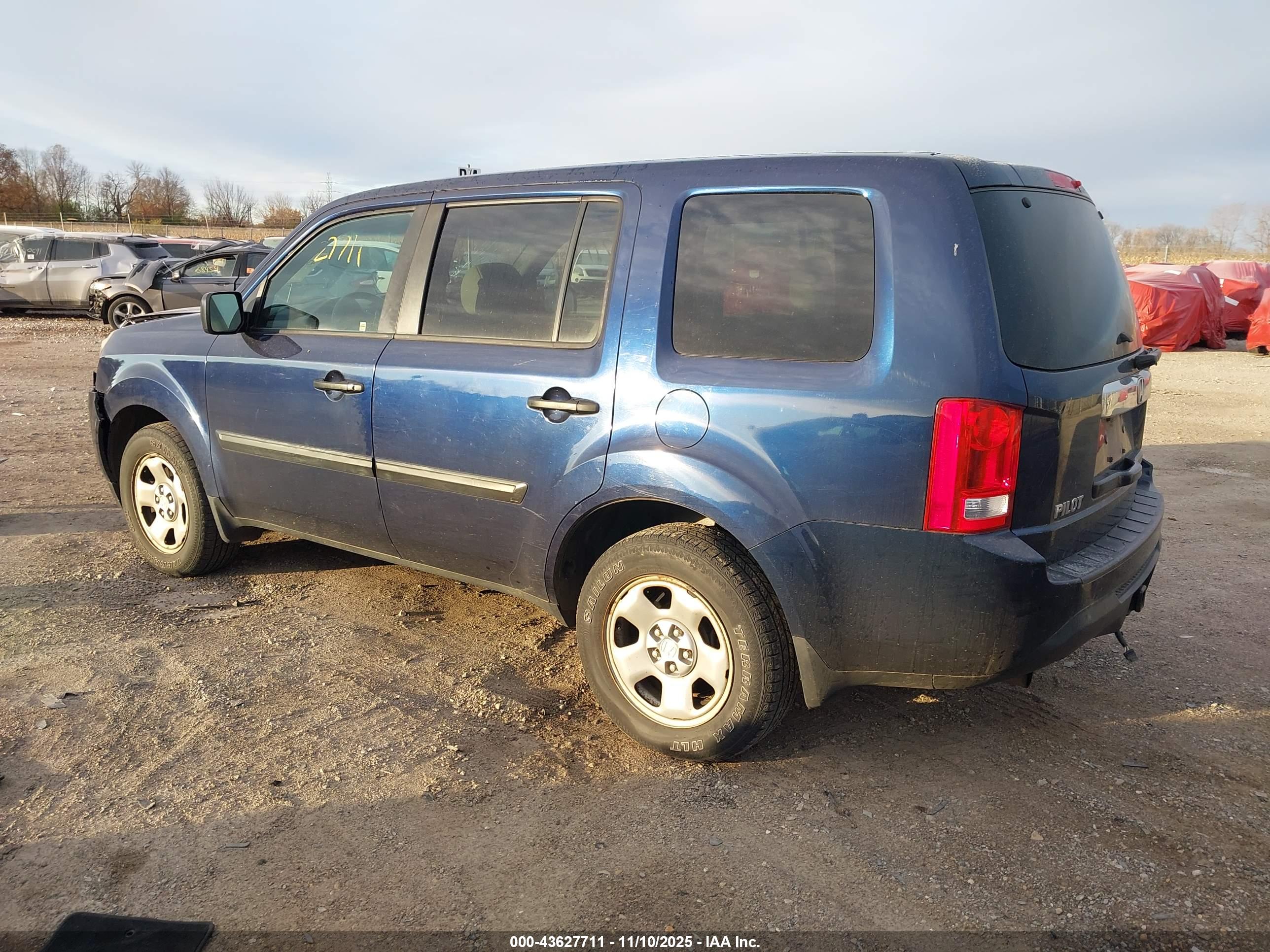 HONDA PILOT image 3