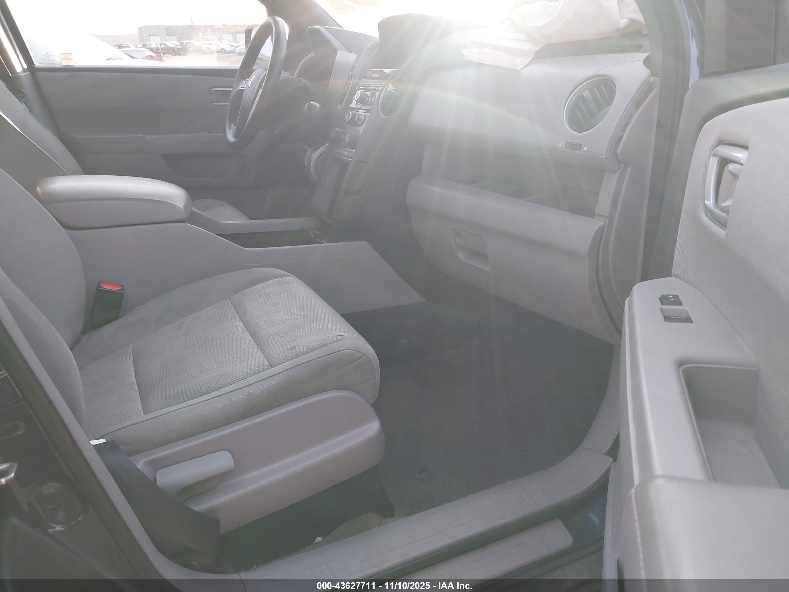 HONDA PILOT image 5