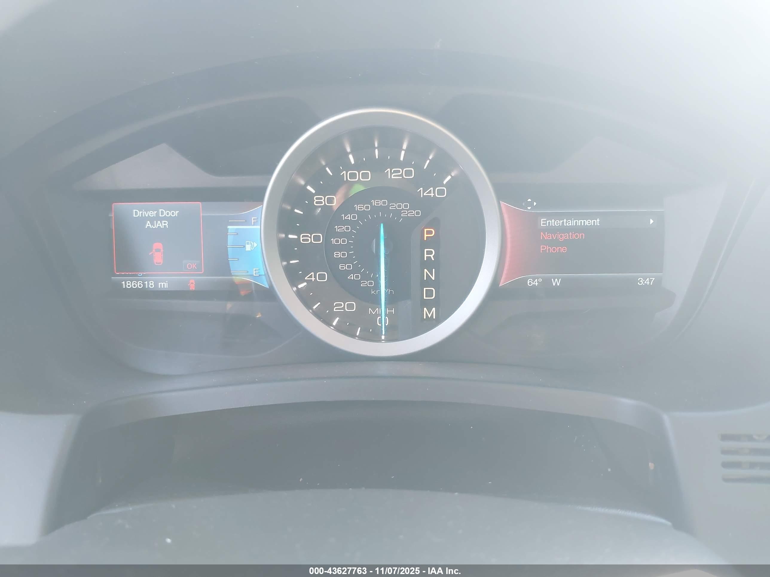 FORD EXPLORER image 7