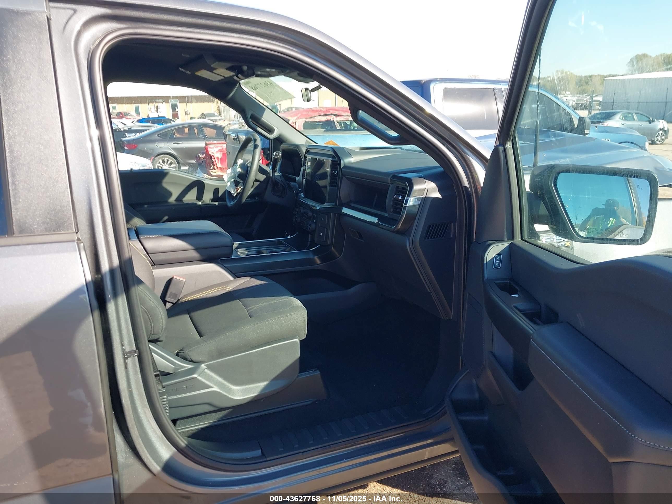 FORD F-150 image 5