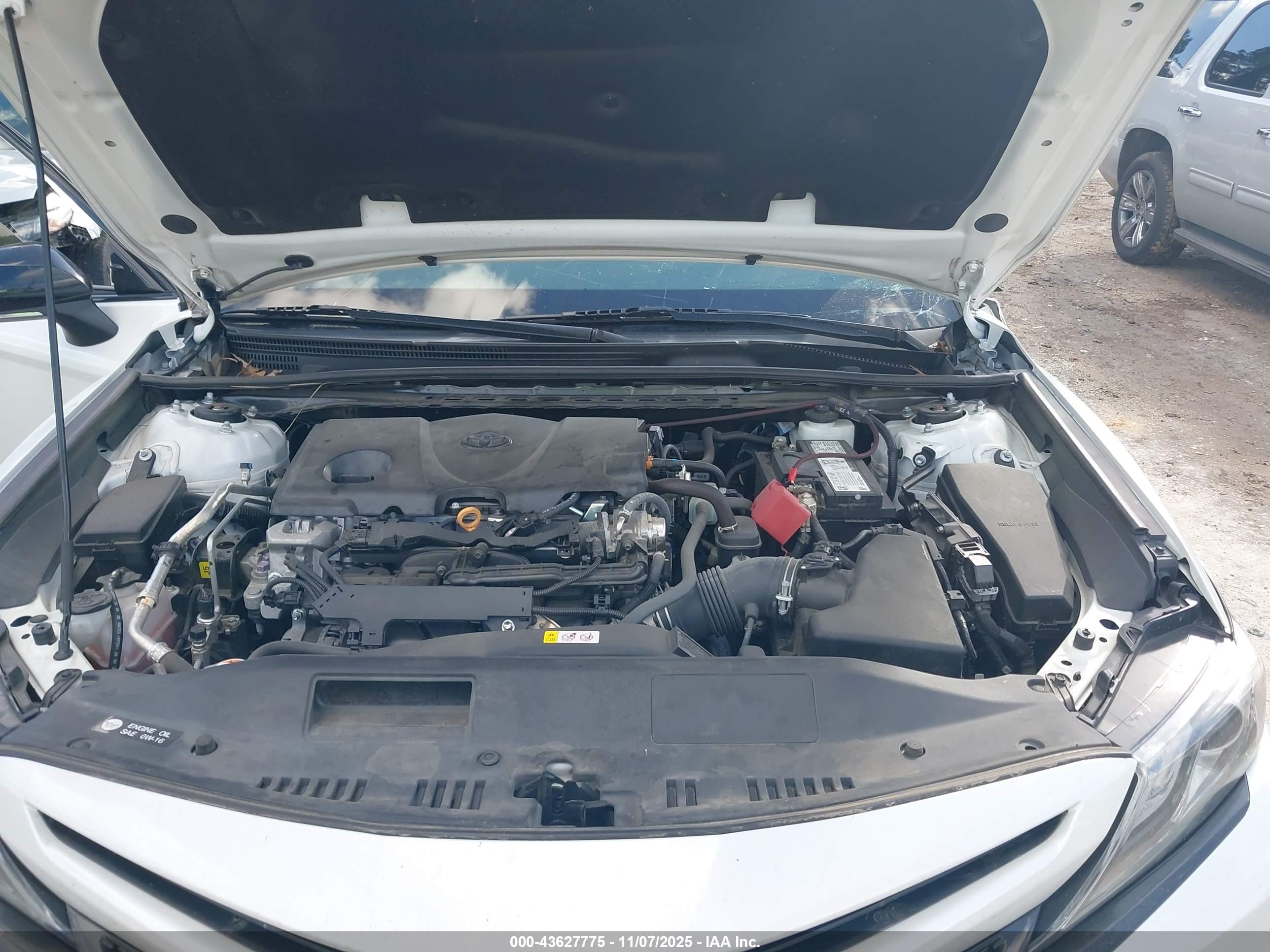 TOYOTA CAMRY image 10