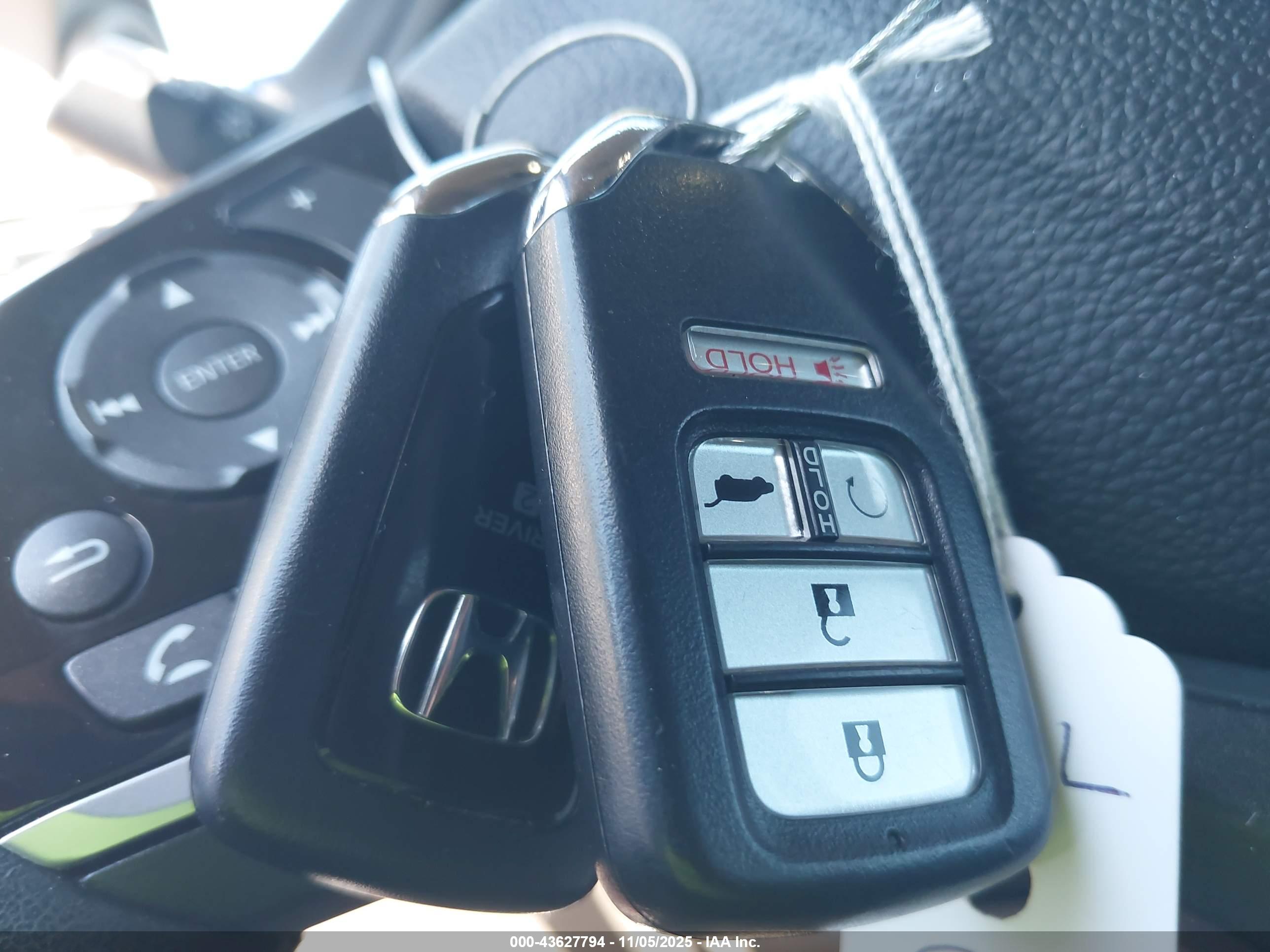 HONDA PILOT image 11