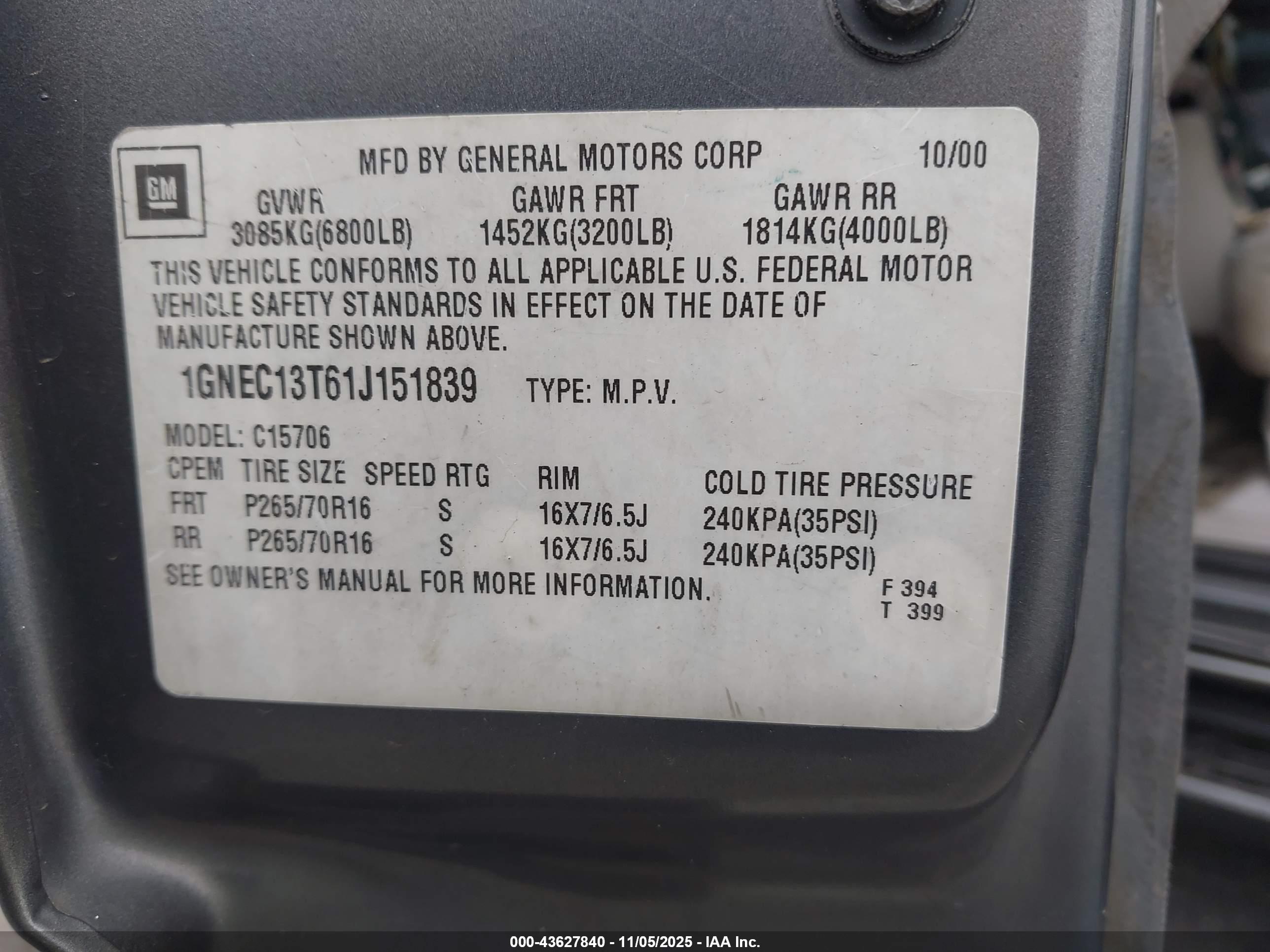 CHEVROLET TAHOE image 9