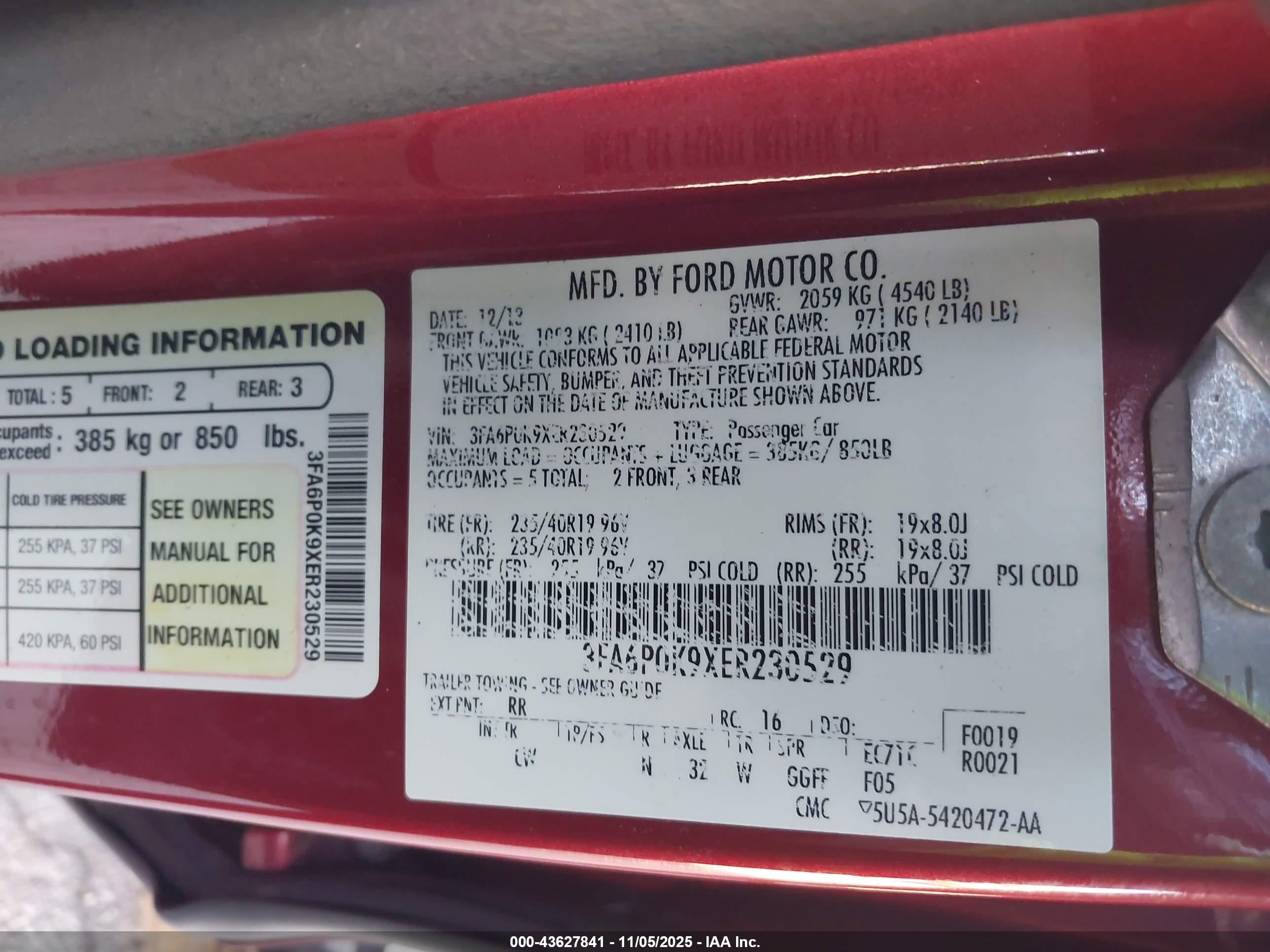 FORD FUSION image 9