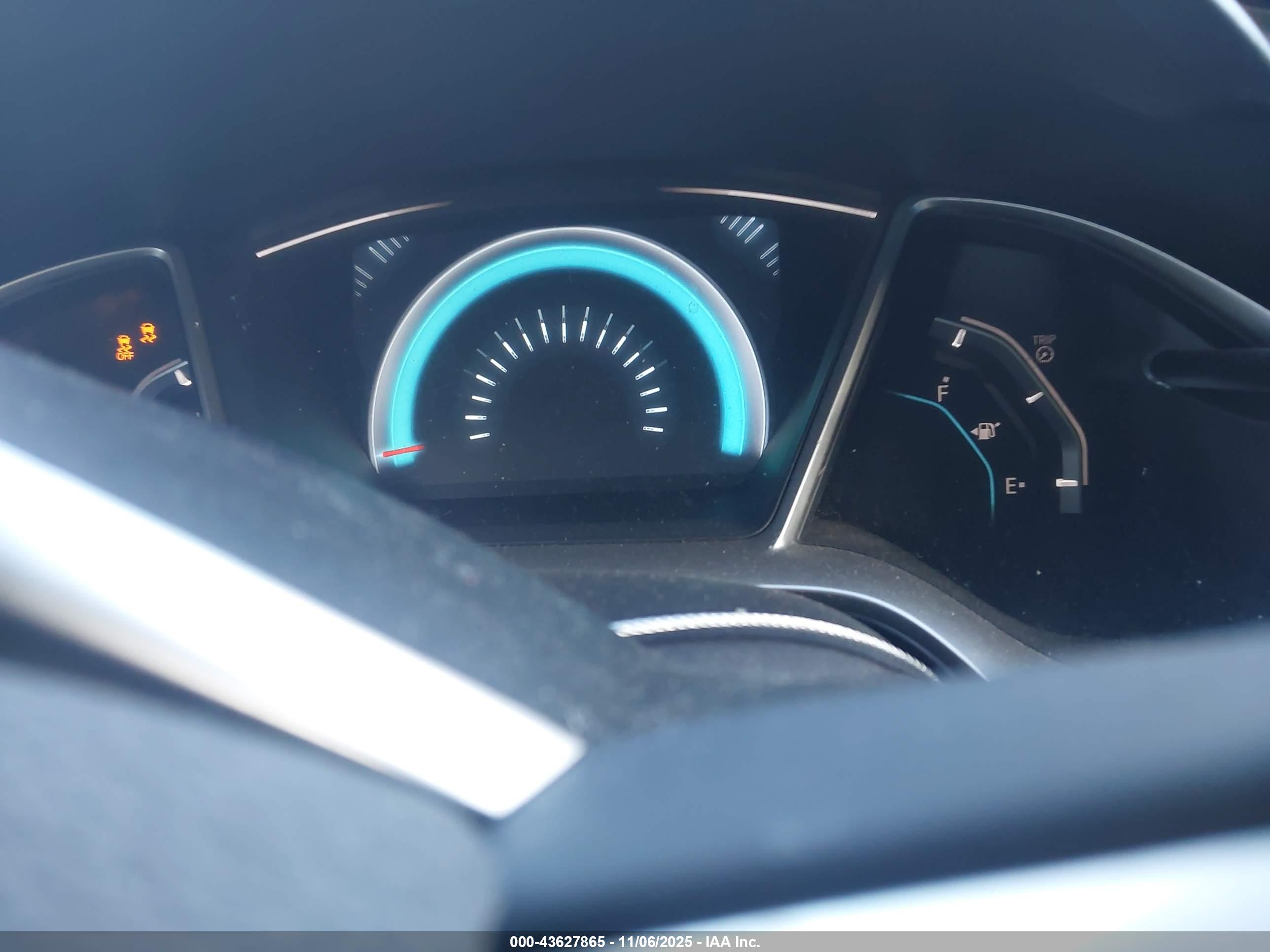 HONDA CIVIC image 7