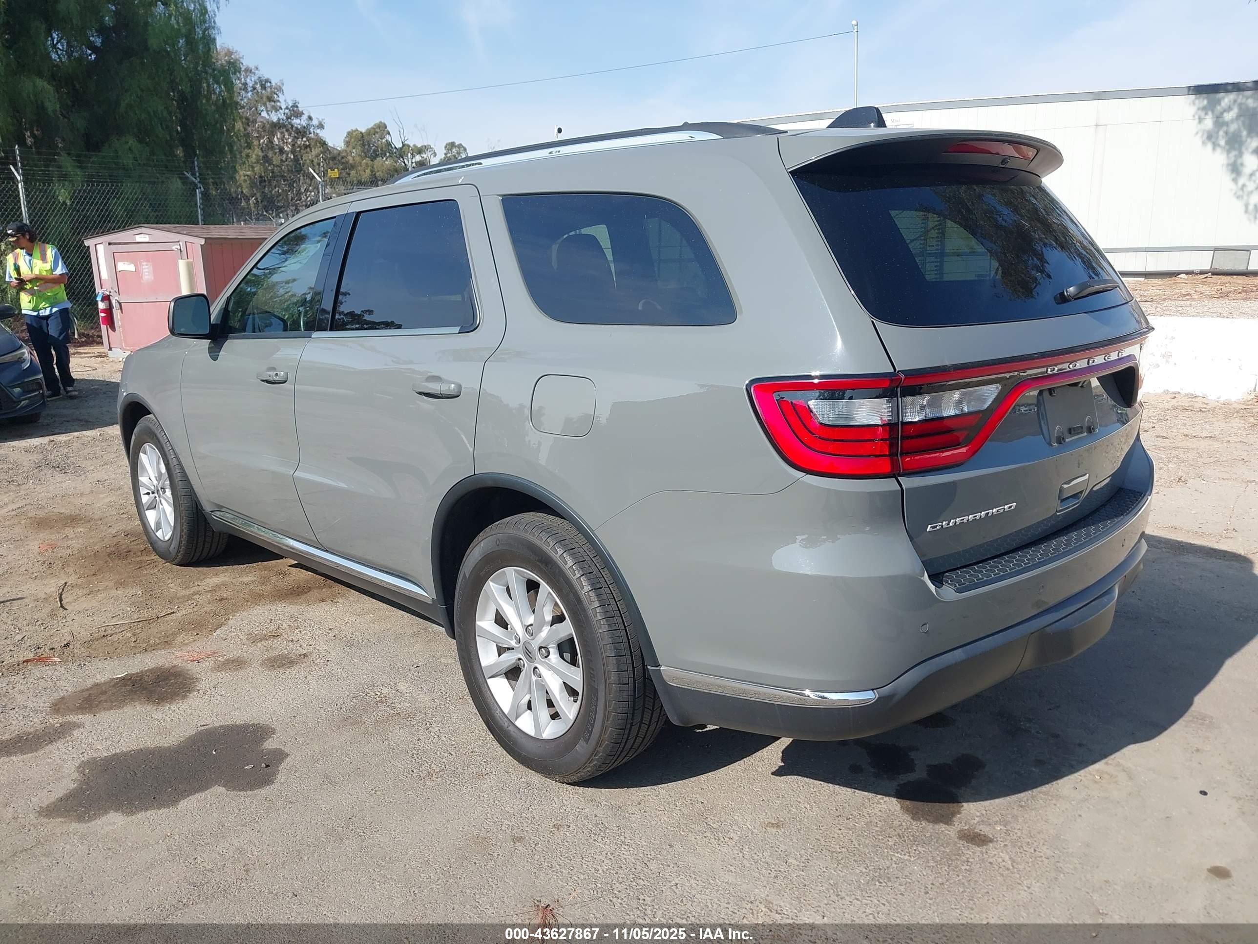 DODGE DURANGO image 3