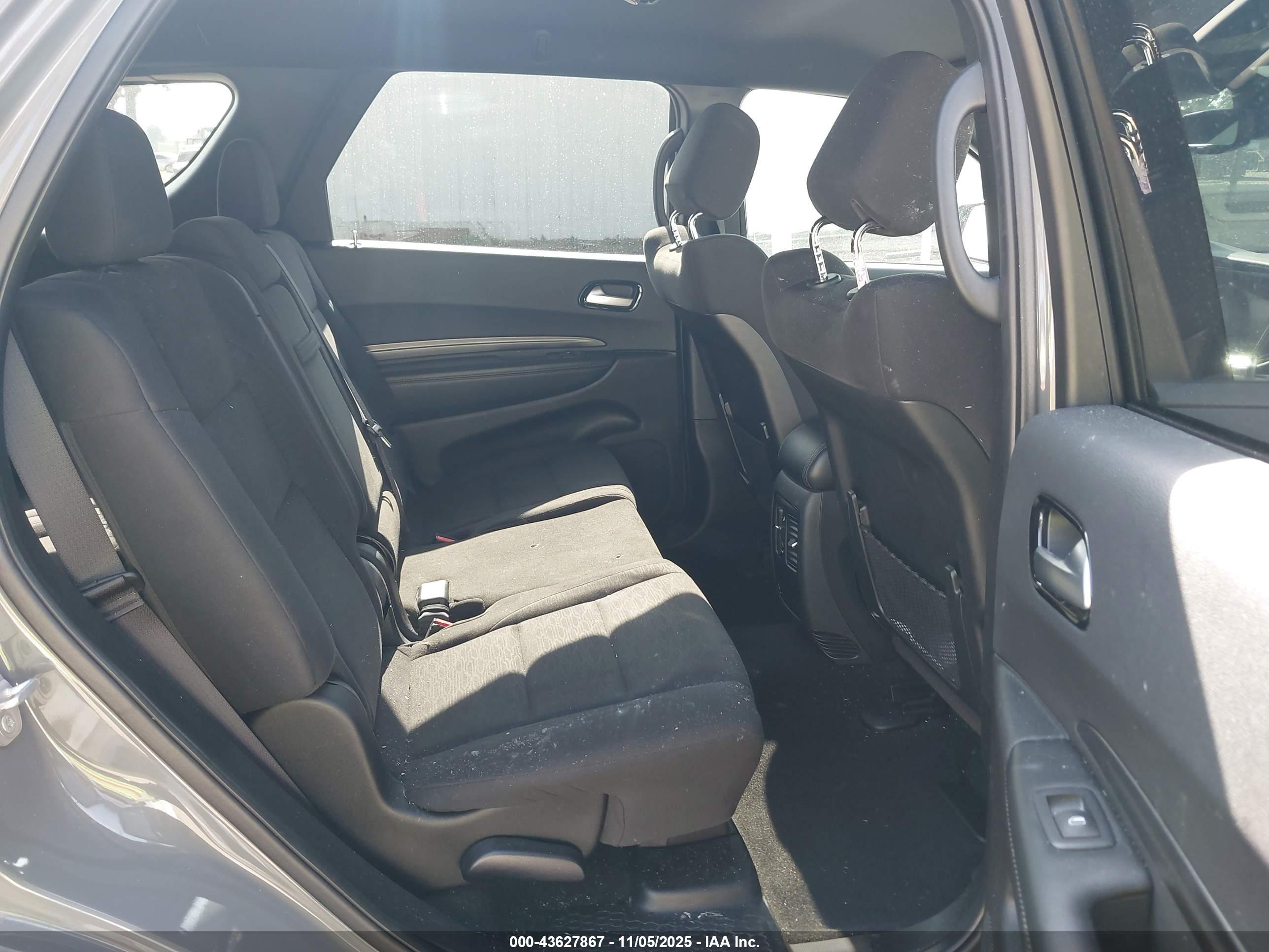 DODGE DURANGO image 8