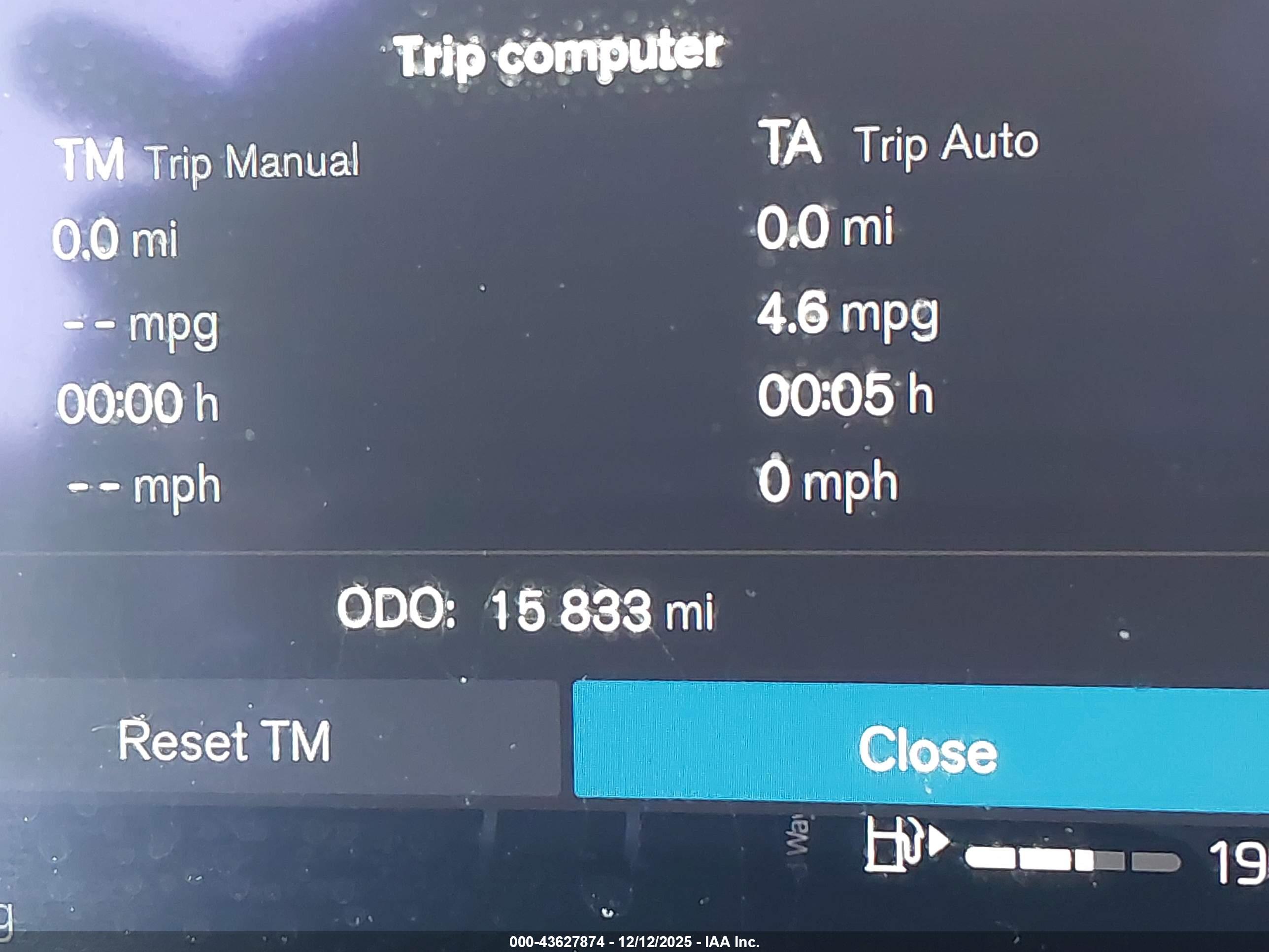 VOLVO XC40 image 7