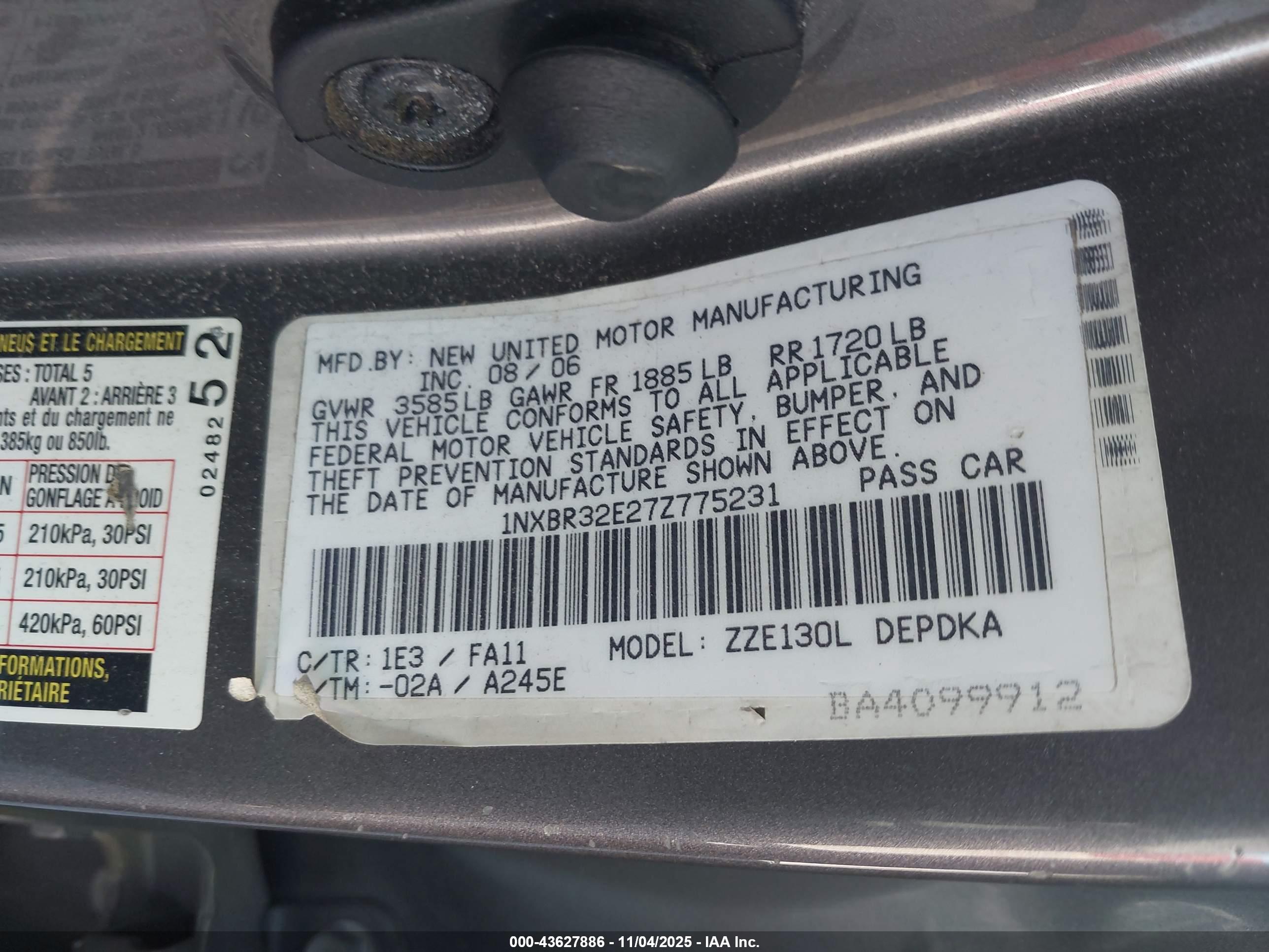 TOYOTA COROLLA image 9