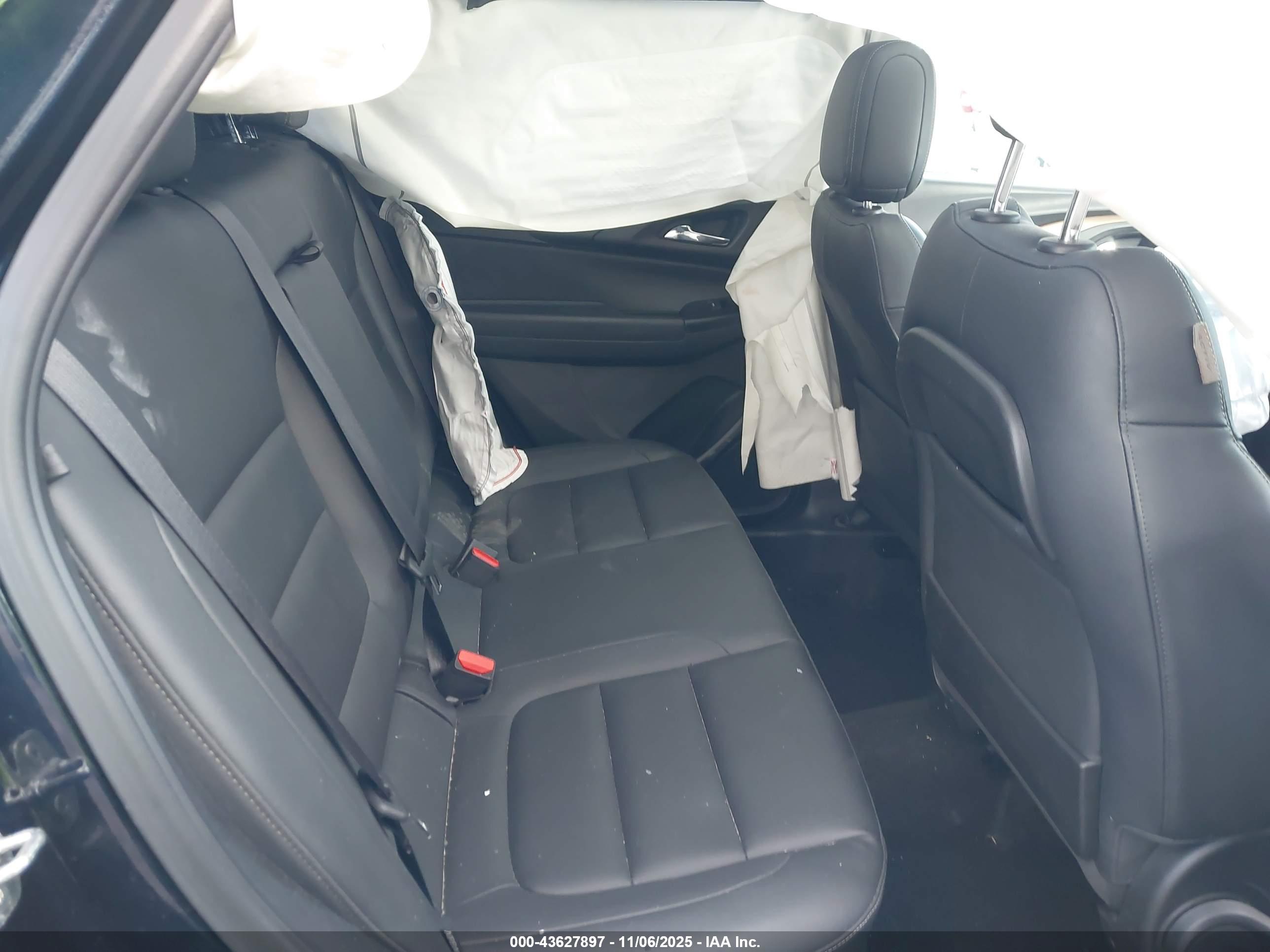 CHEVROLET TRAILBLAZER image 8