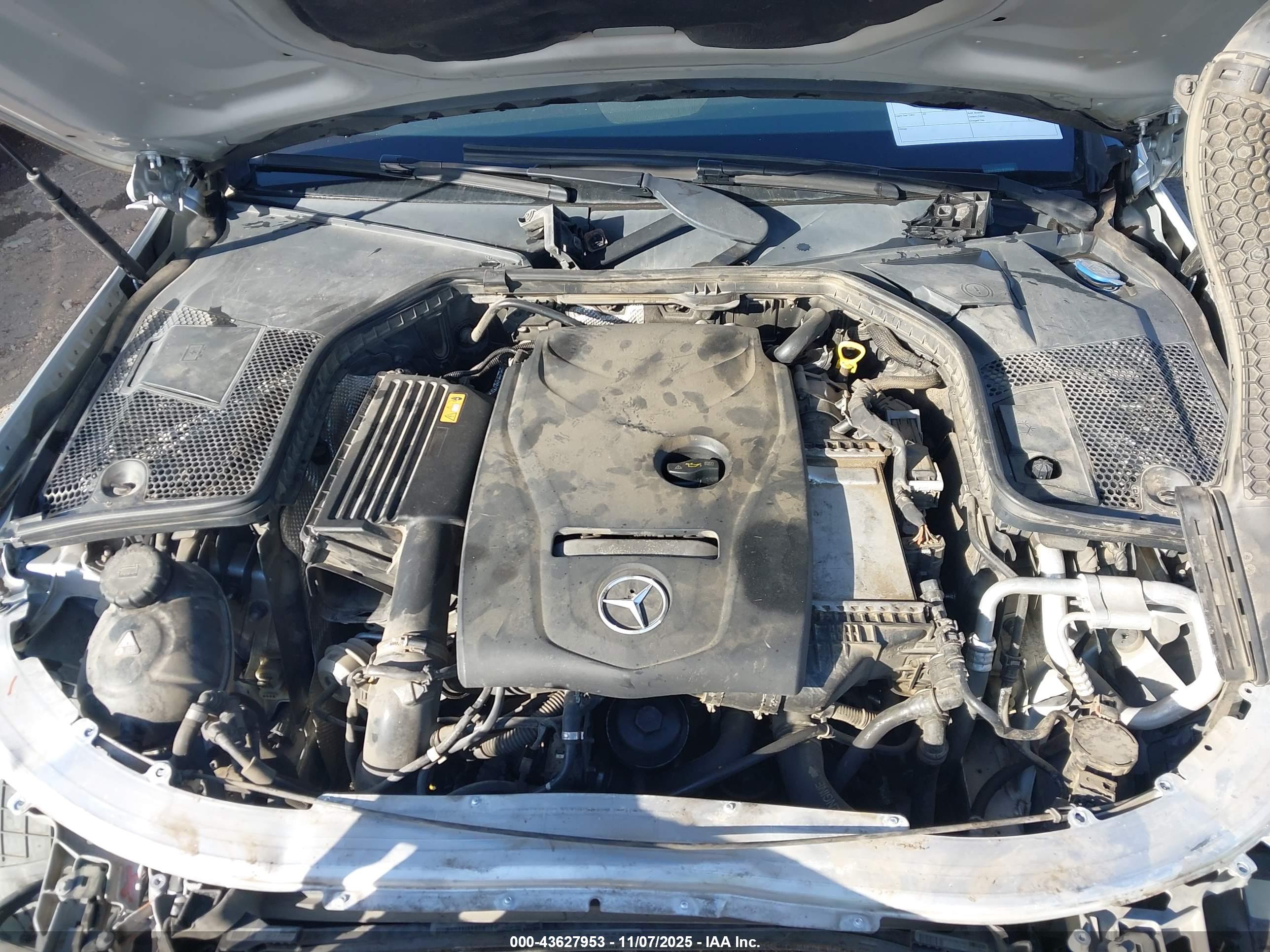 MERCEDES-BENZ C image 10