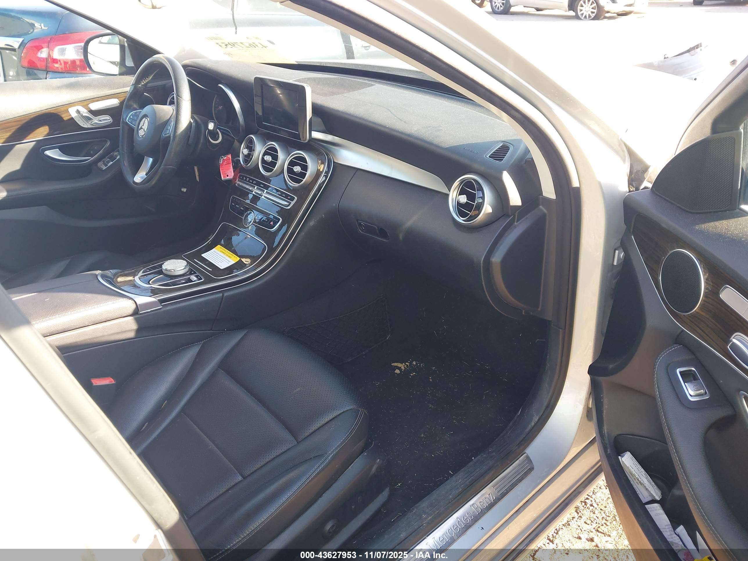 MERCEDES-BENZ C image 5