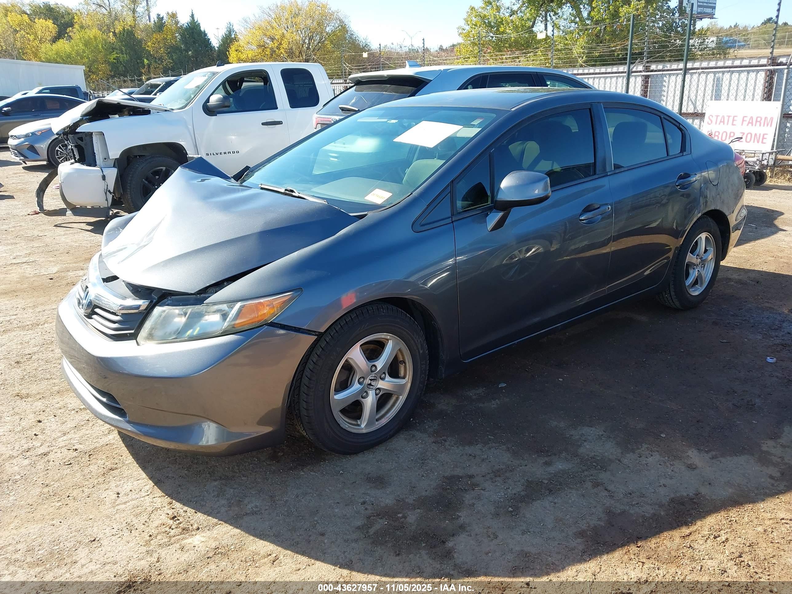 HONDA CIVIC image 2
