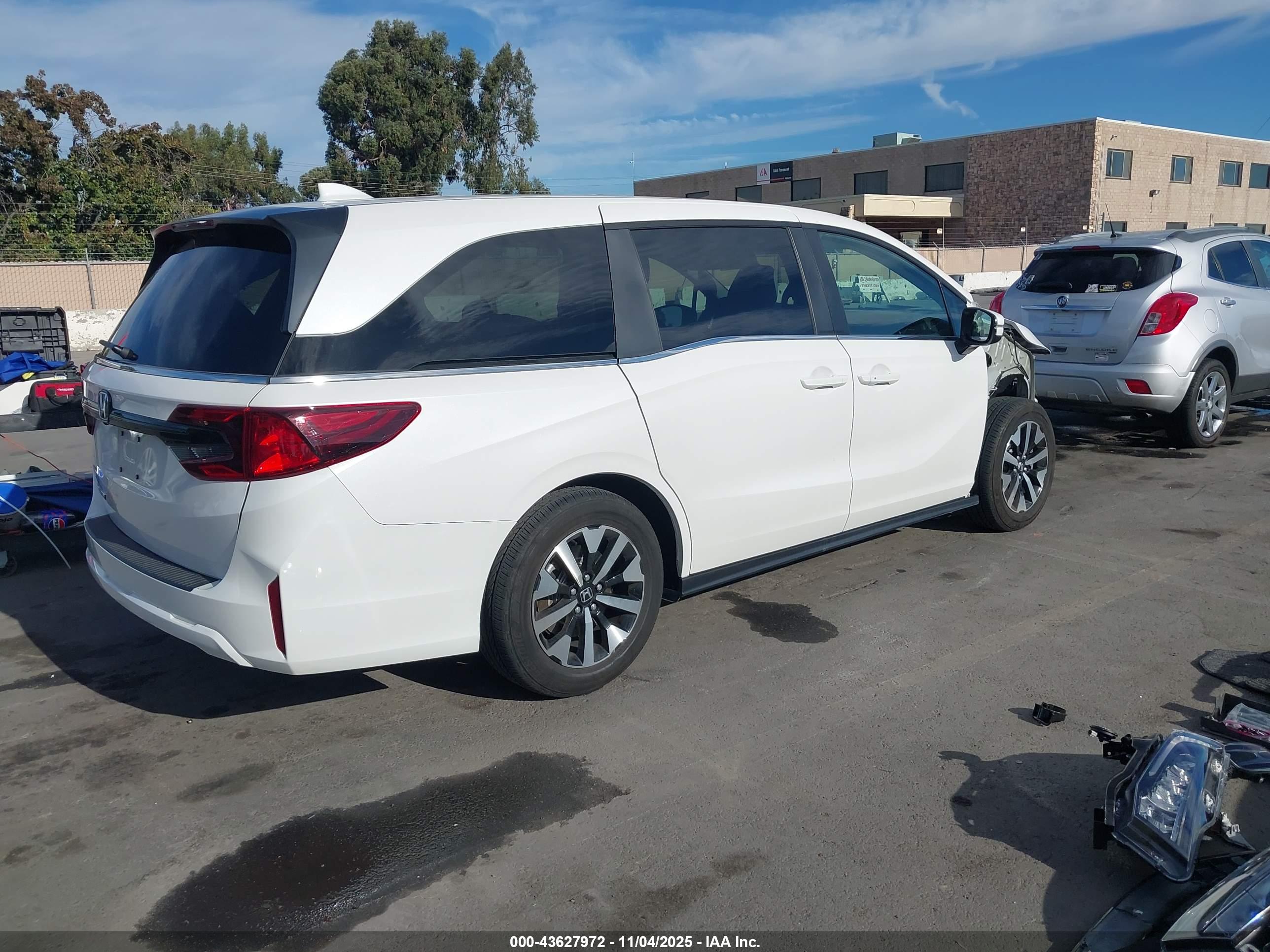 HONDA ODYSSEY image 4
