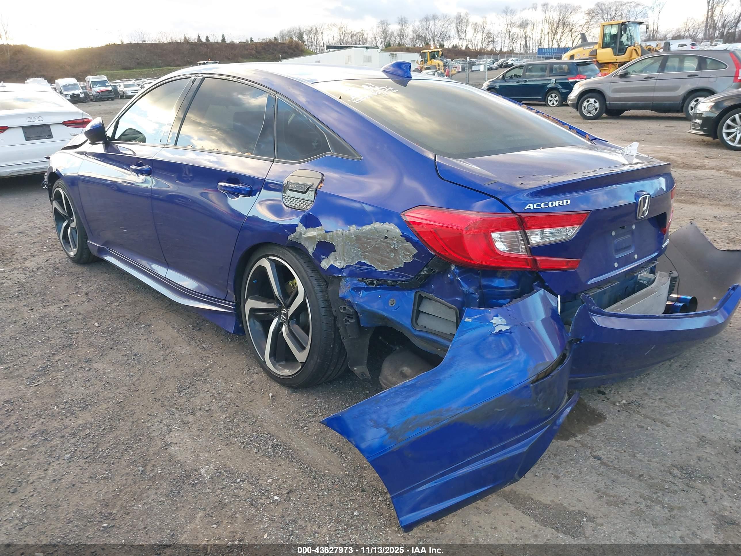 HONDA ACCORD image 3