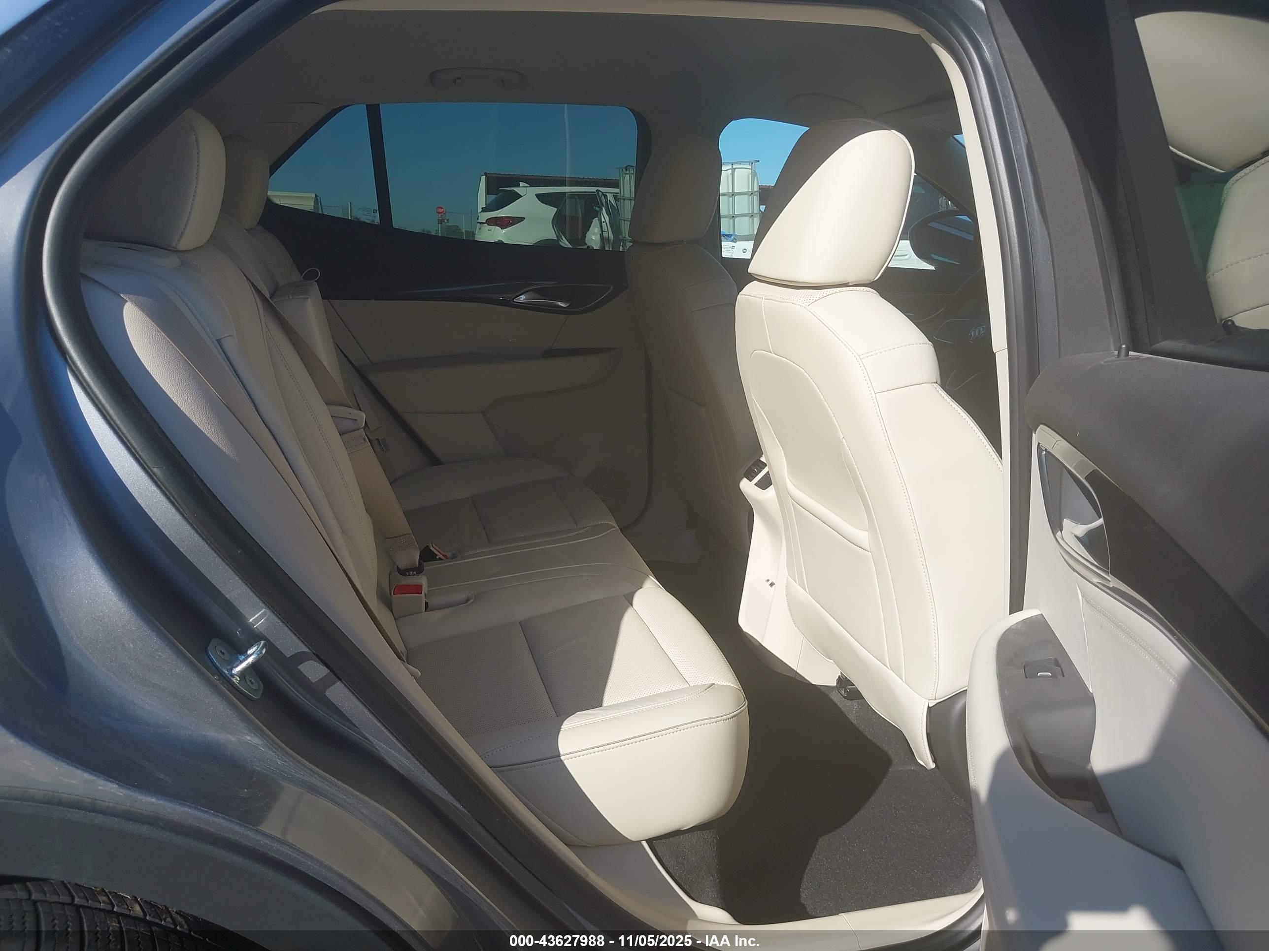 BUICK ENVISION image 8