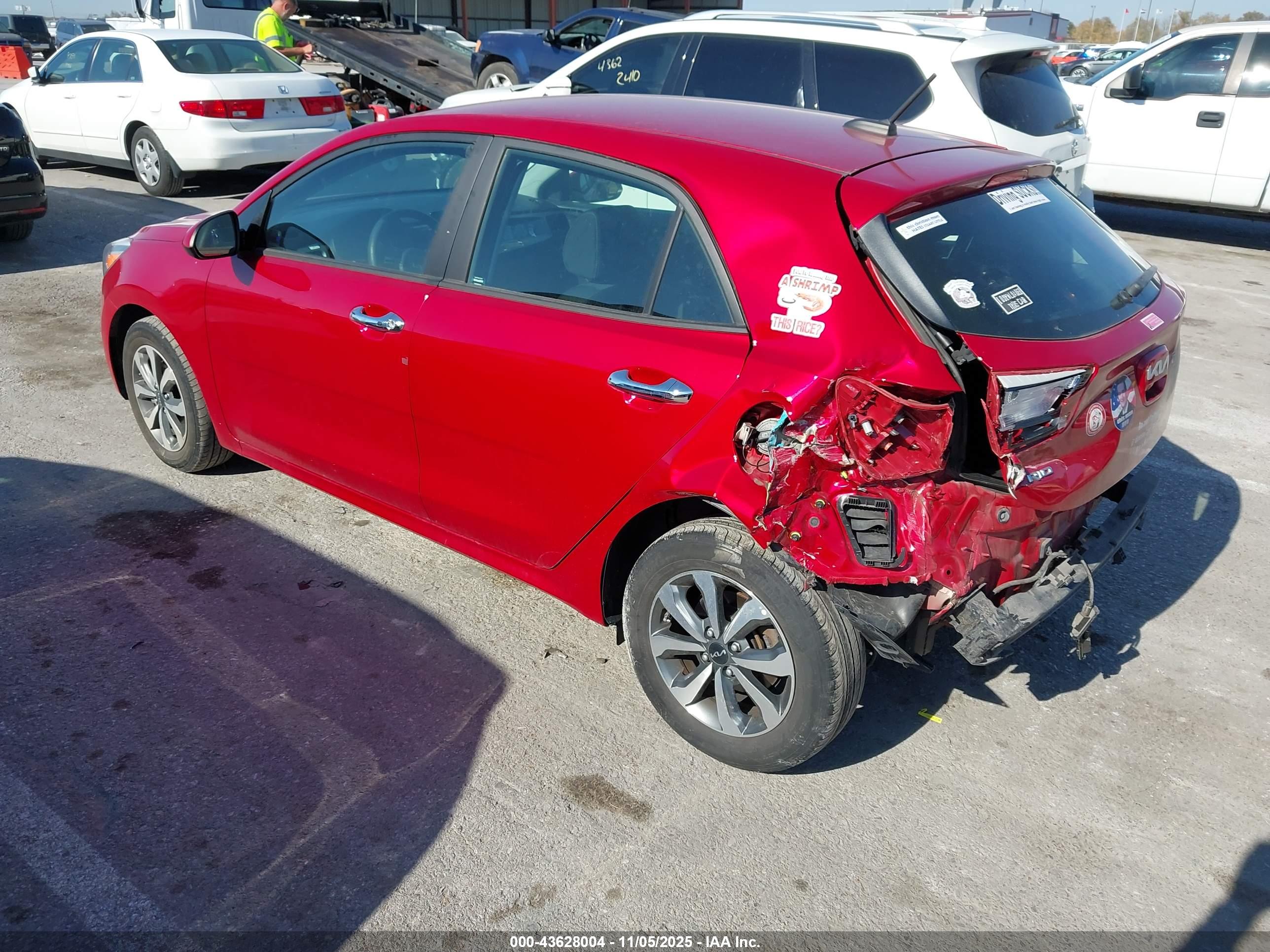 KIA RIO image 3