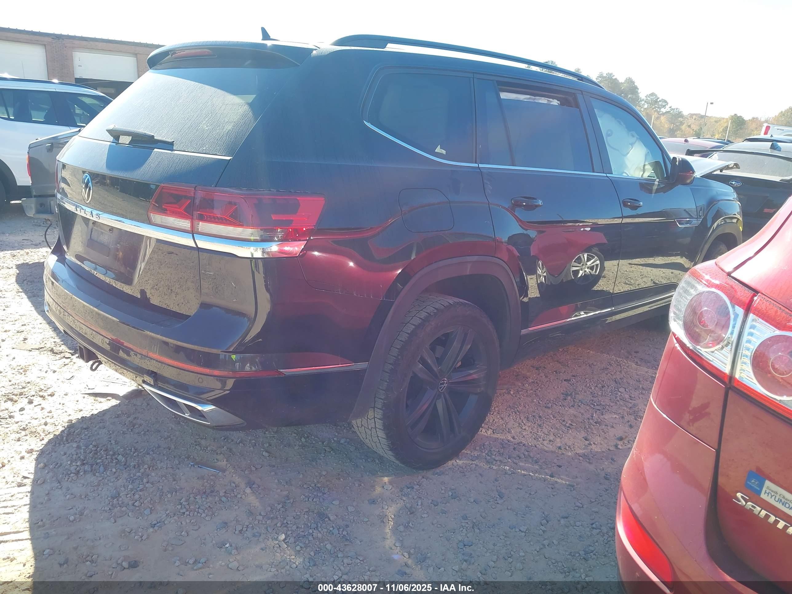 VOLKSWAGEN ATLAS image 4