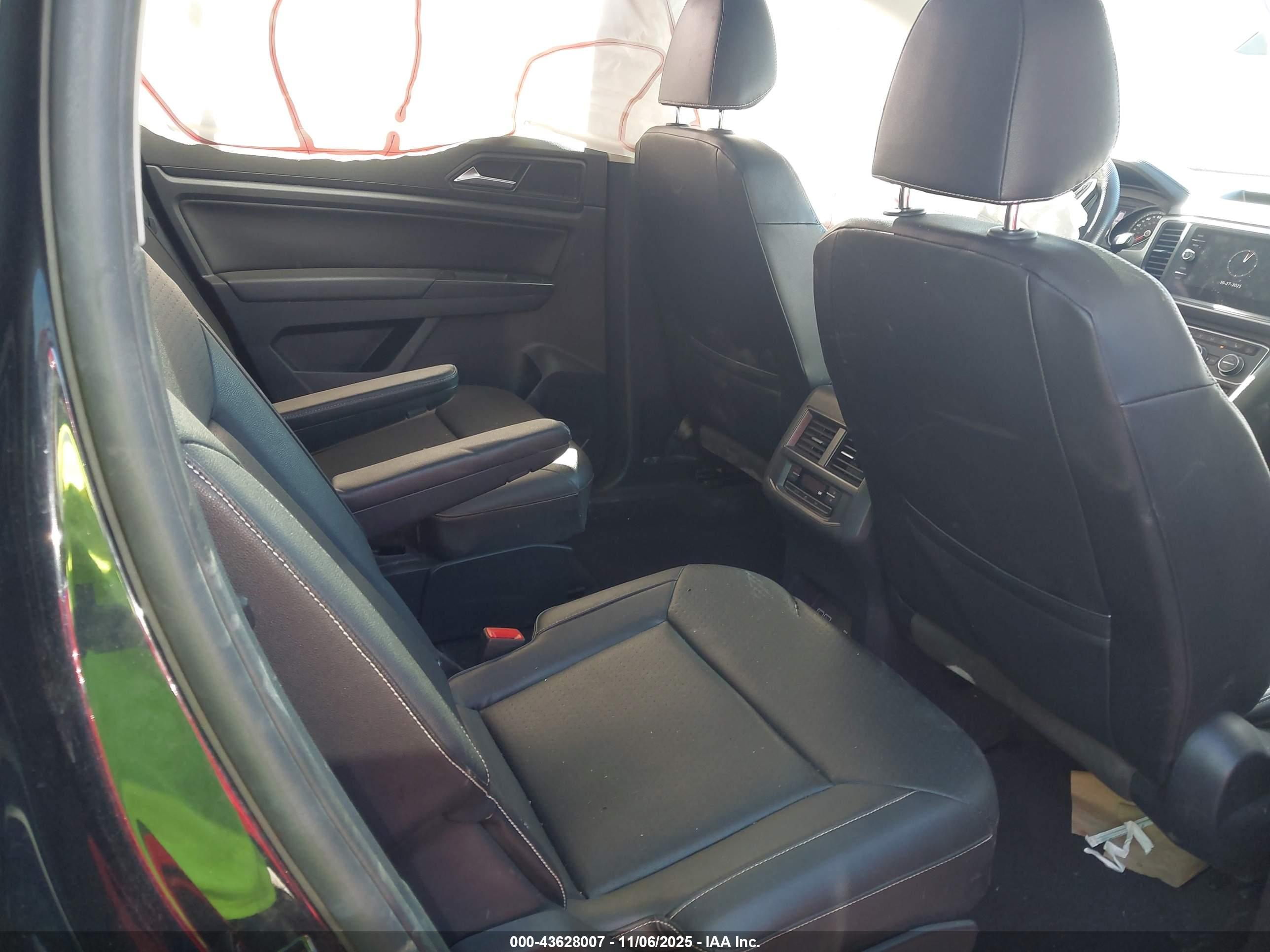 VOLKSWAGEN ATLAS image 8