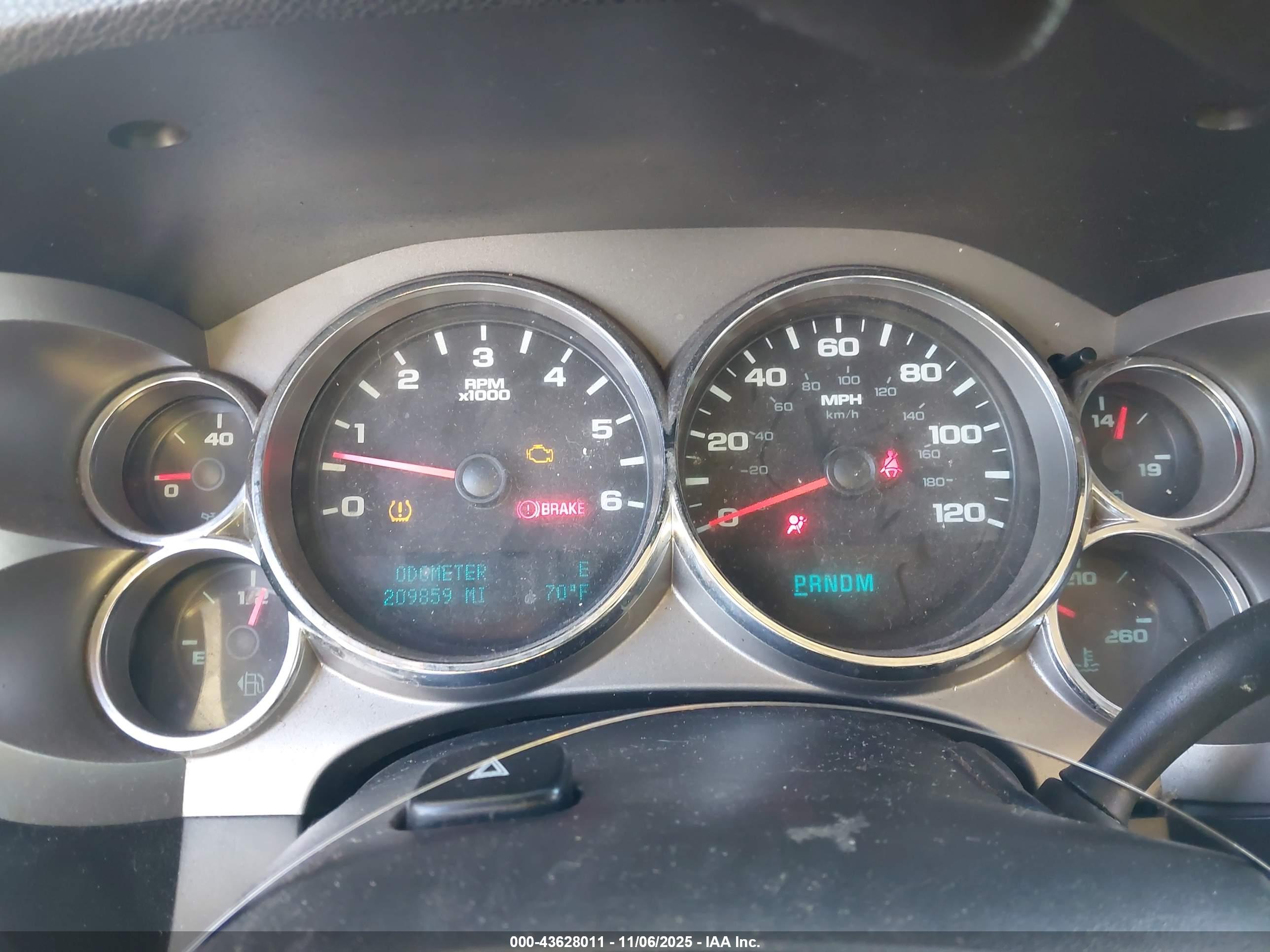 GMC SIERRA image 7