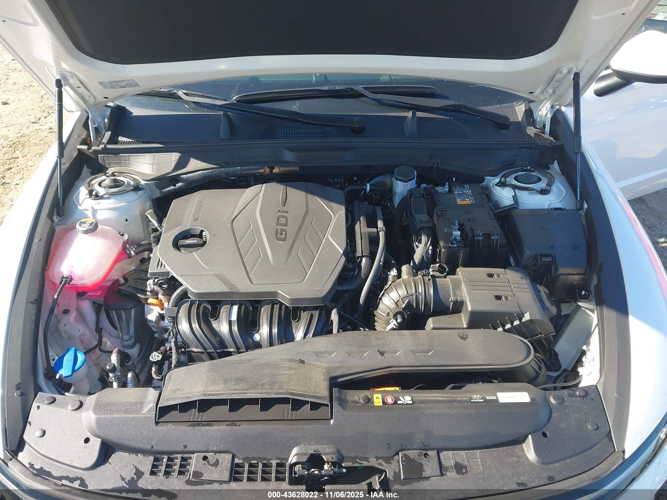 HYUNDAI SONATA image 10