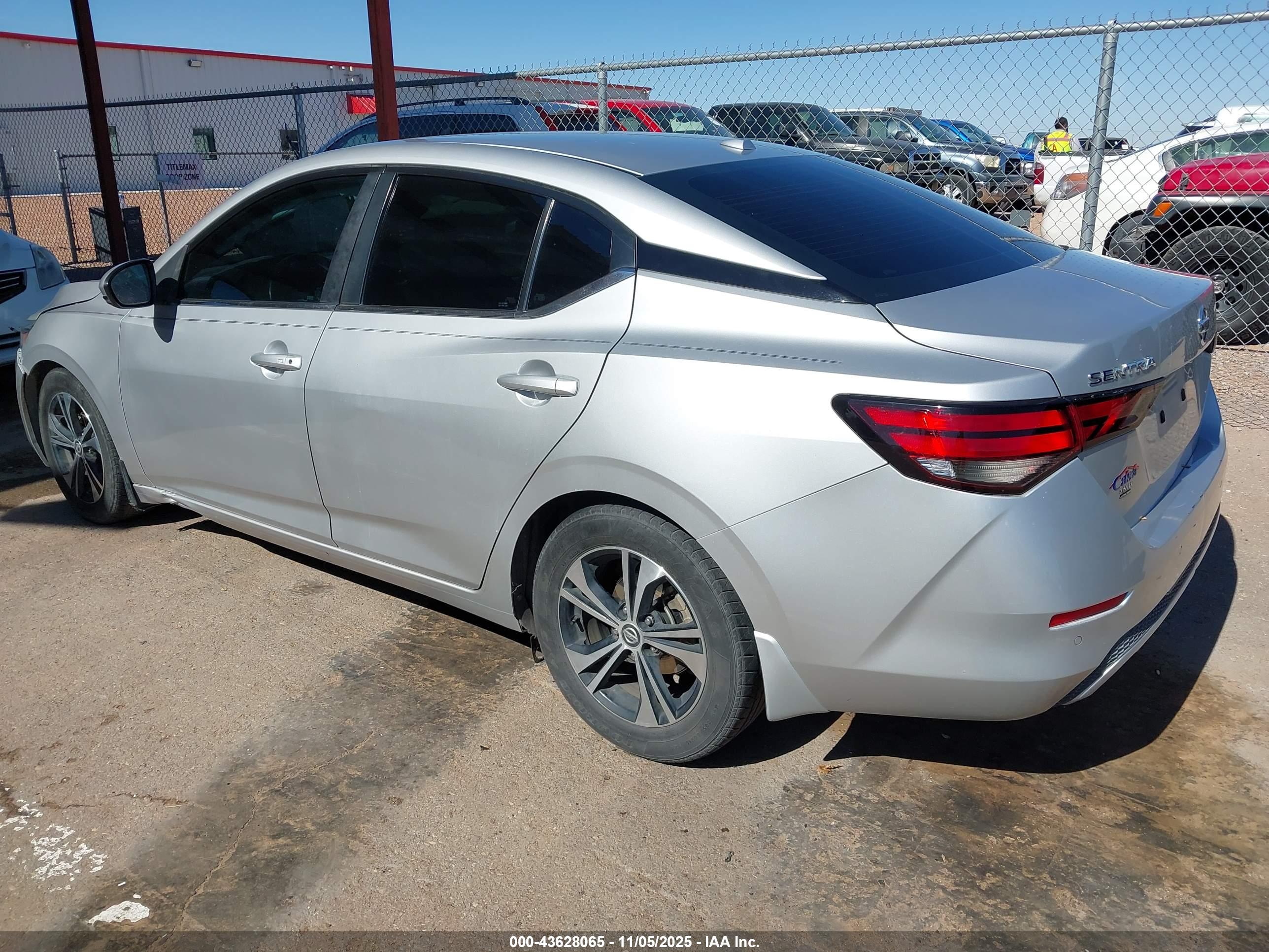 NISSAN SENTRA image 3