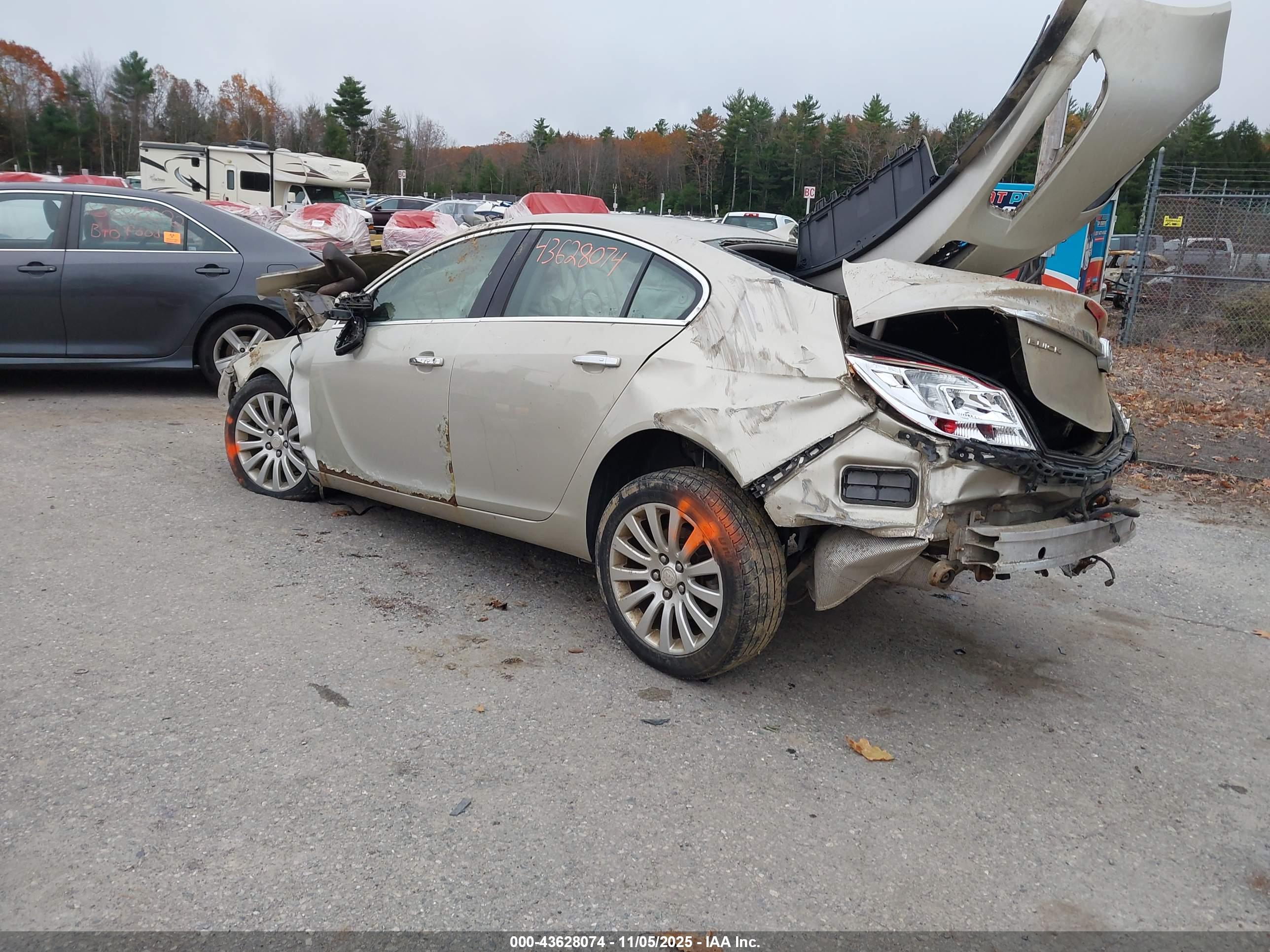 BUICK REGAL image 3