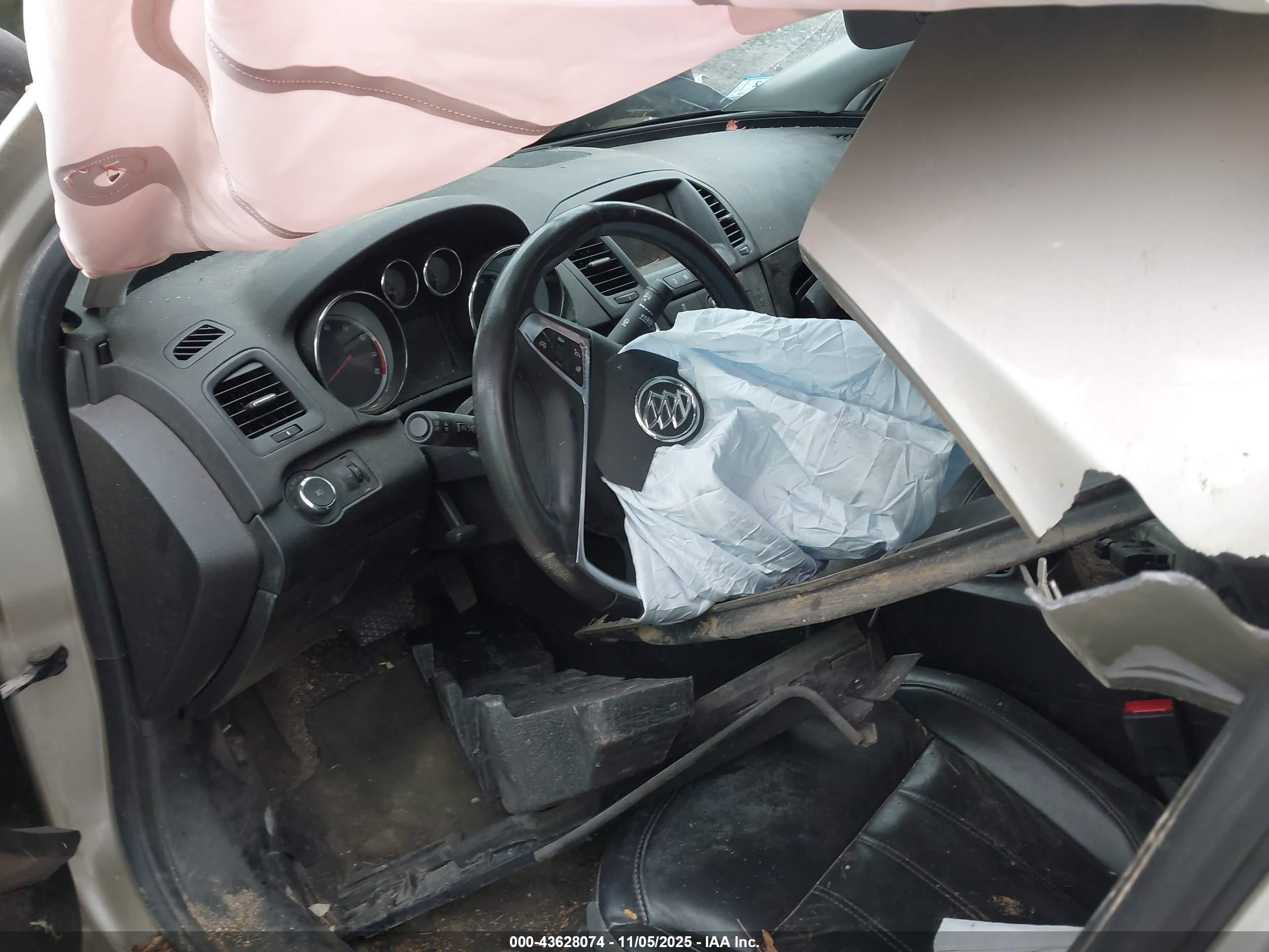 BUICK REGAL image 5