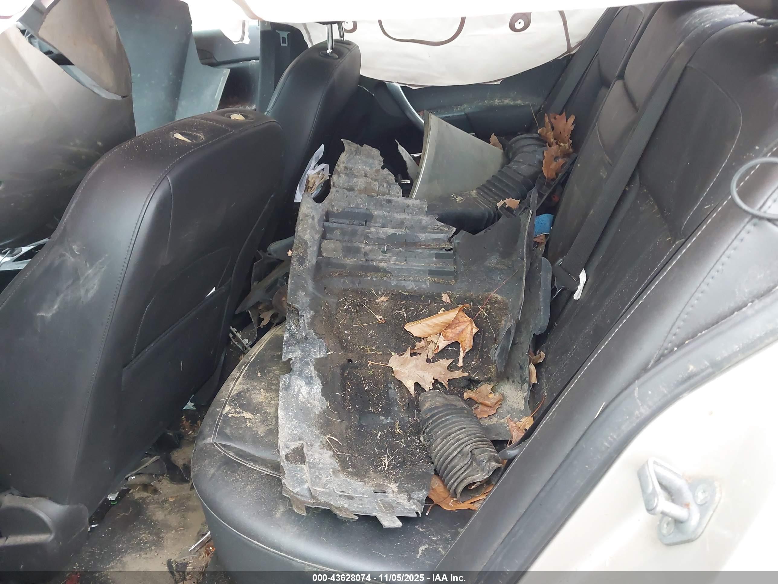 BUICK REGAL image 8