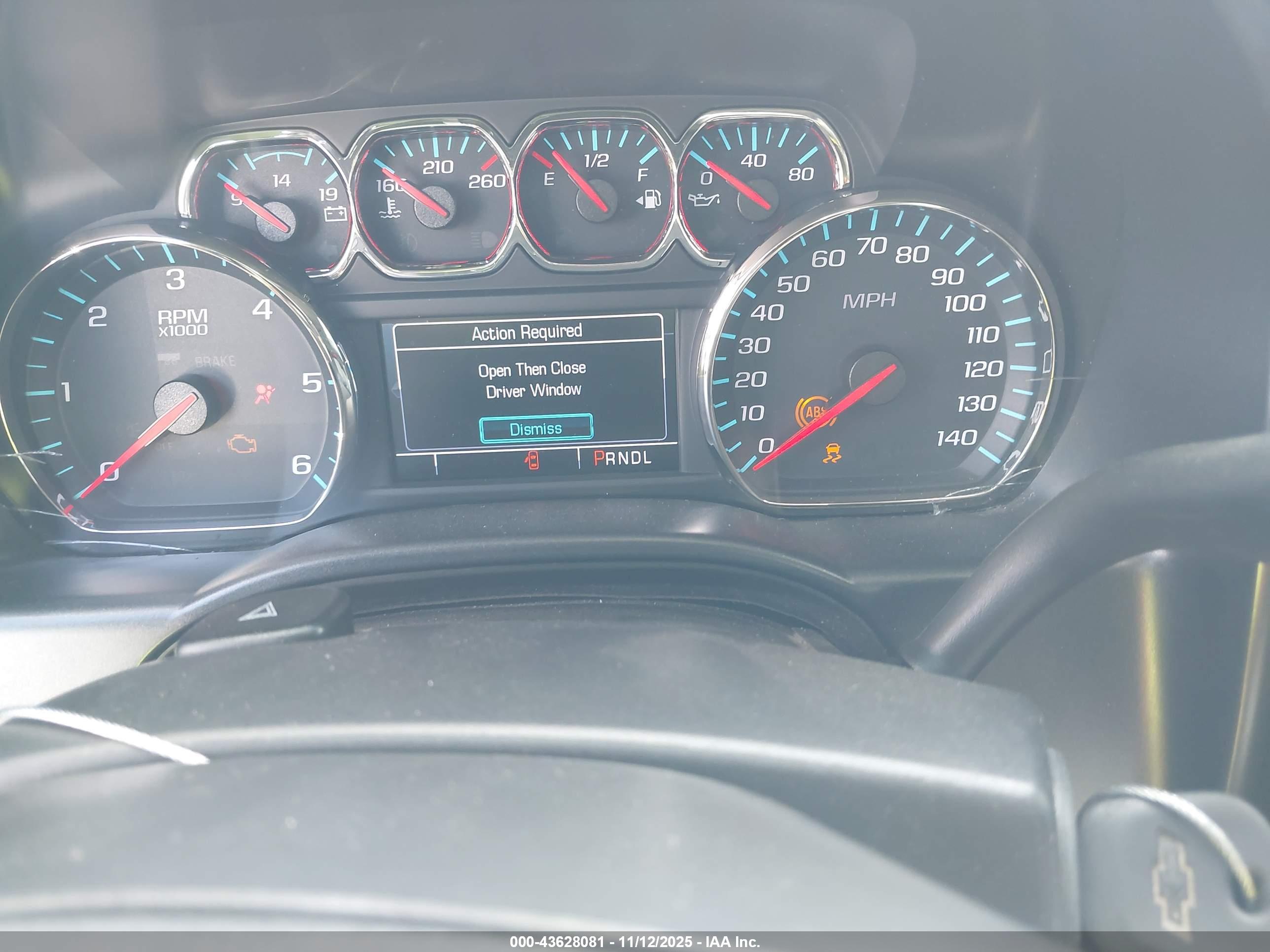CHEVROLET SILVERADO image 7