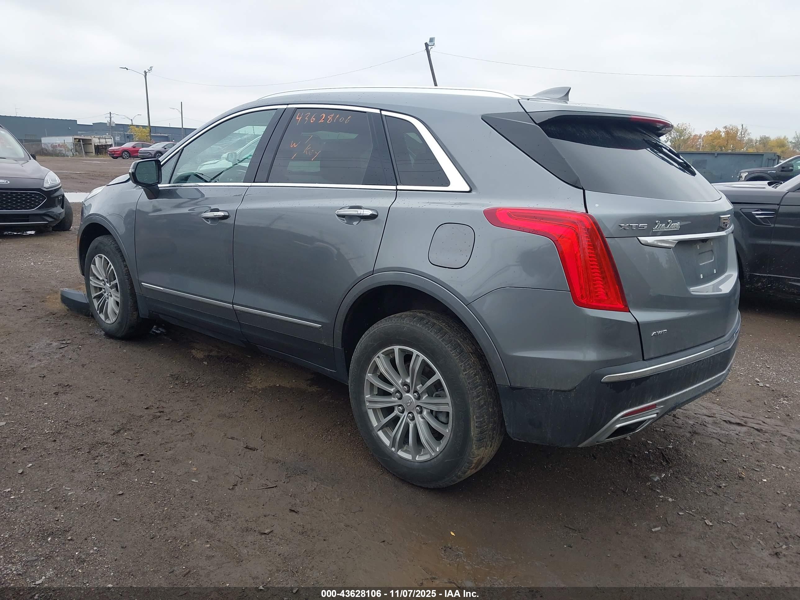 CADILLAC XT5 image 3