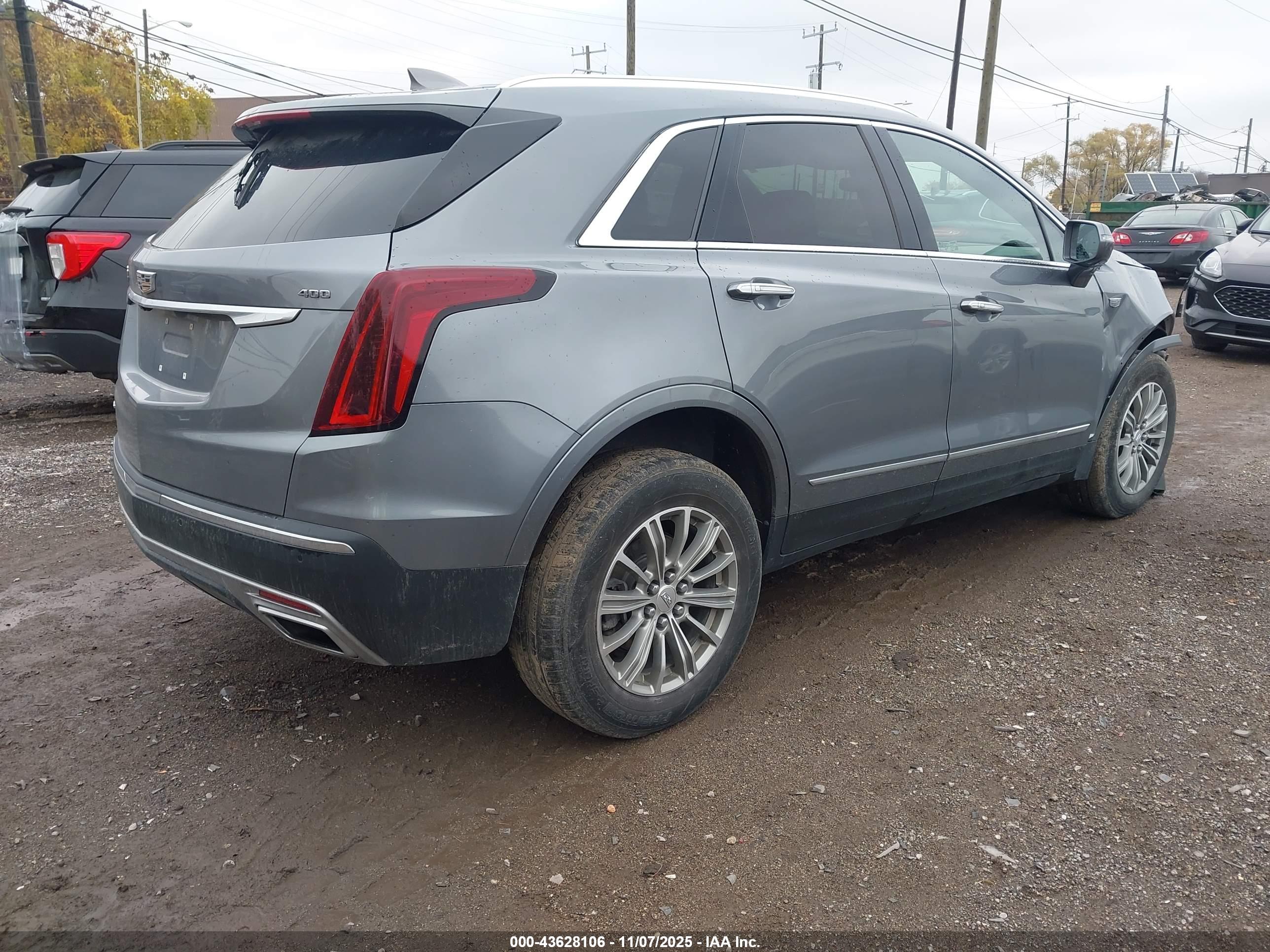 CADILLAC XT5 image 4