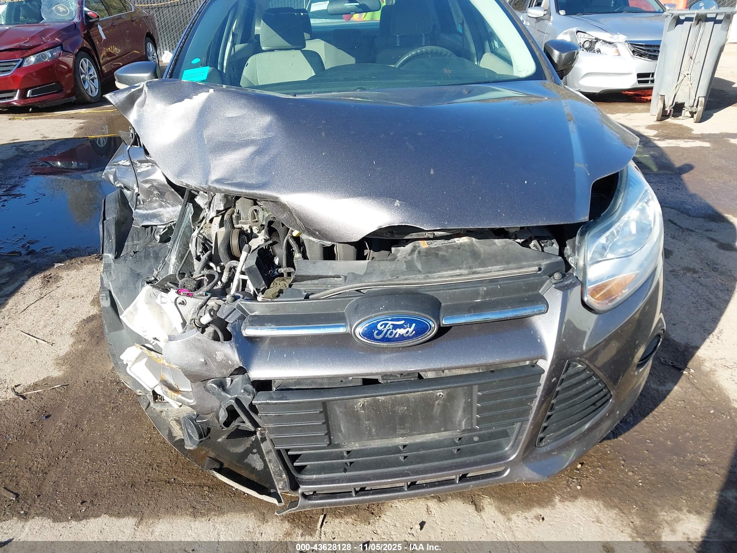 FORD FOCUS image 6